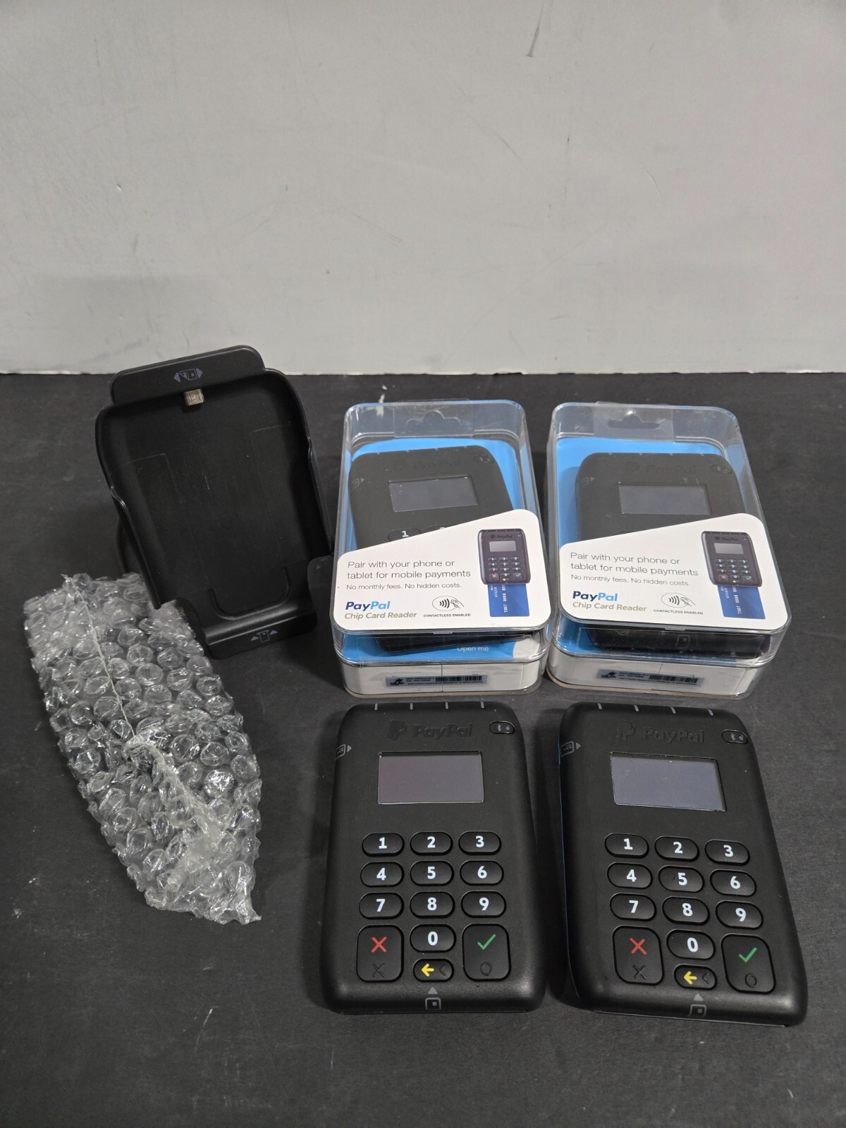 Lot of 4 Paypal Chip Card Reader PayPal M010-PROD10-V2-6 with one stand