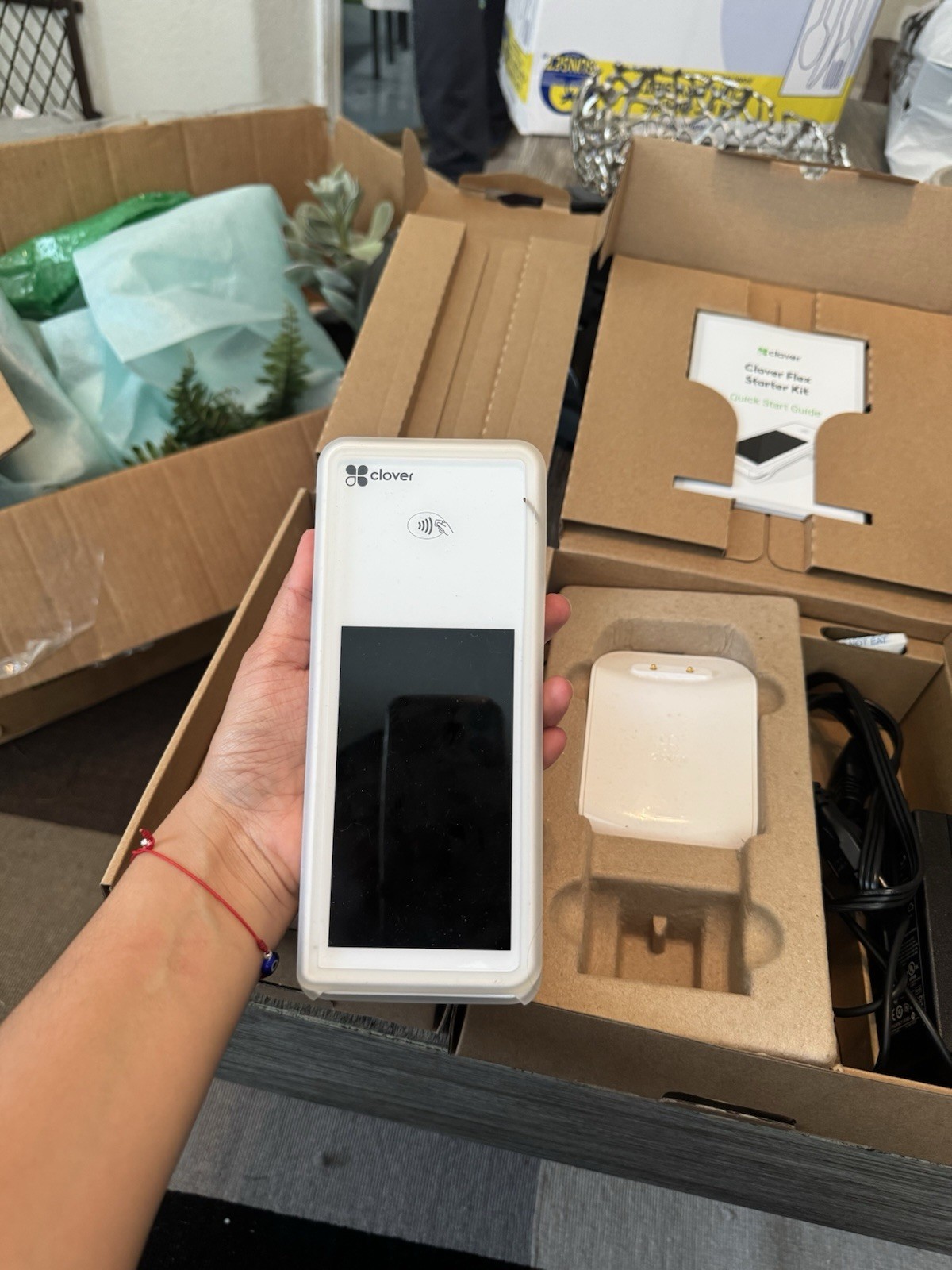 Brand New Clover Flex C401 U + Flex Starter Kit Credit Card Terminal