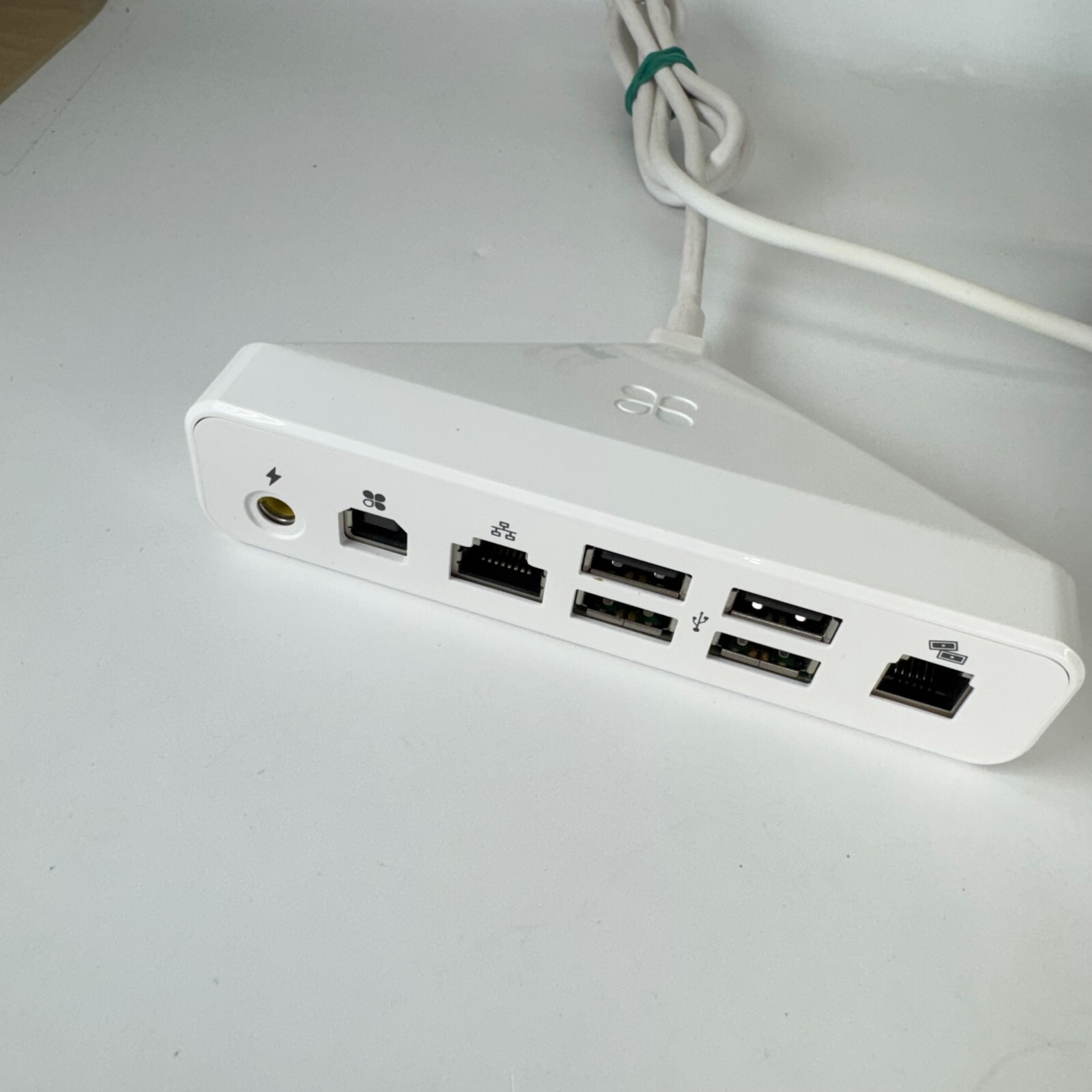 Clover Mini 2nd Generation C302U Credit Card Reader POS System White Corded