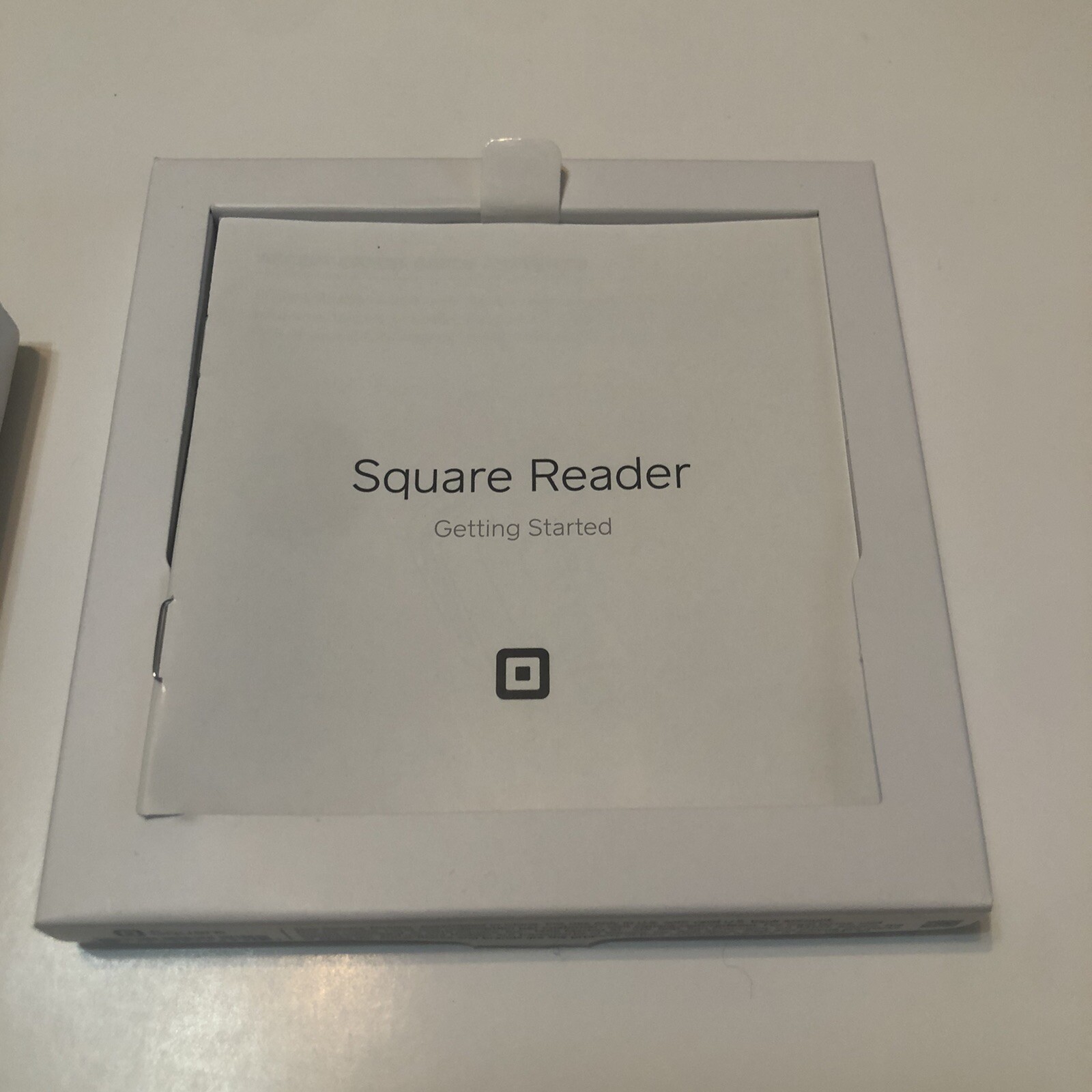 Square A-PKG-0206-01 Credit Debit Card Reader -White for Apple iPhone Not Tested