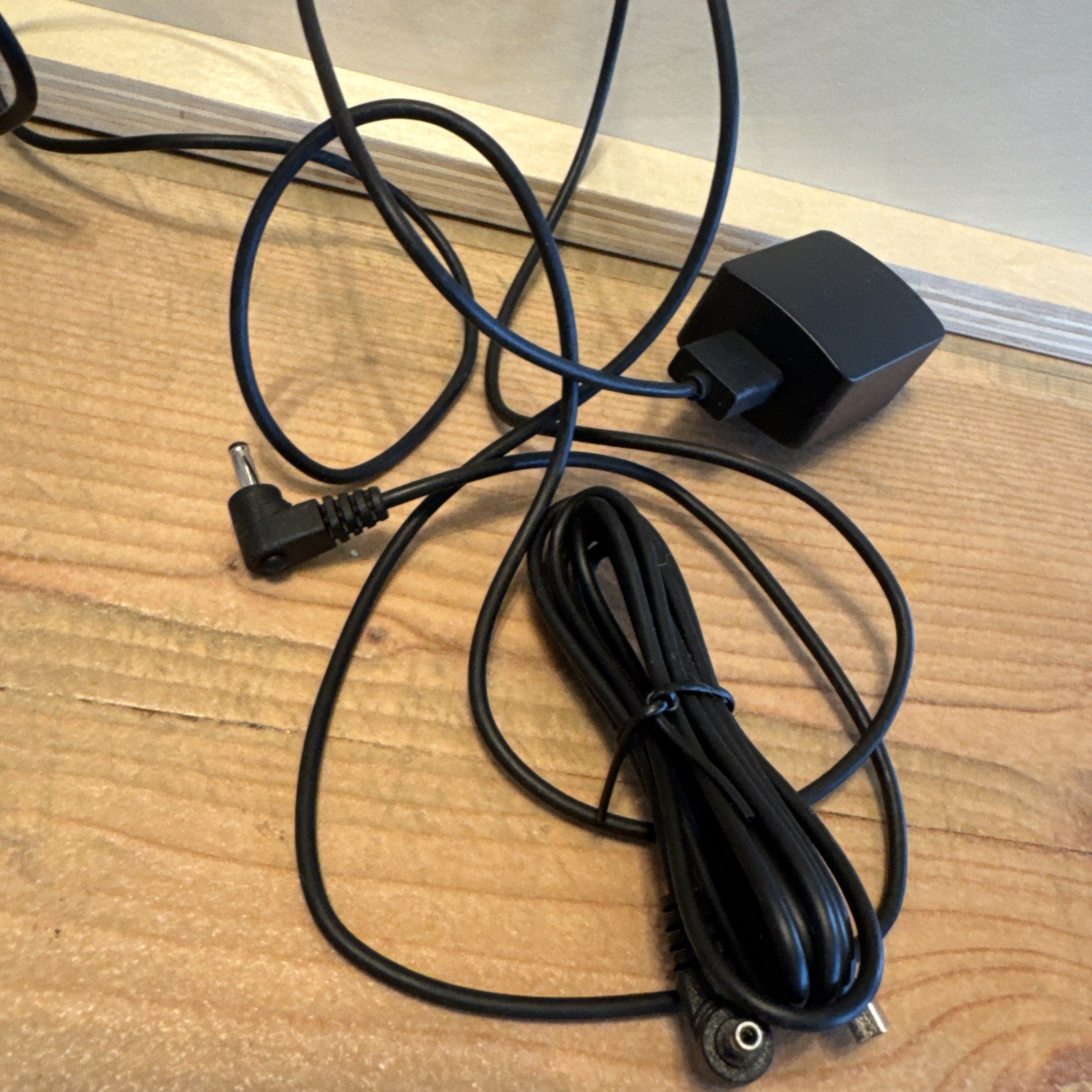 2 WisePOS E BBPOS Wise pos W/ 1 Dock + Cords – WSC51