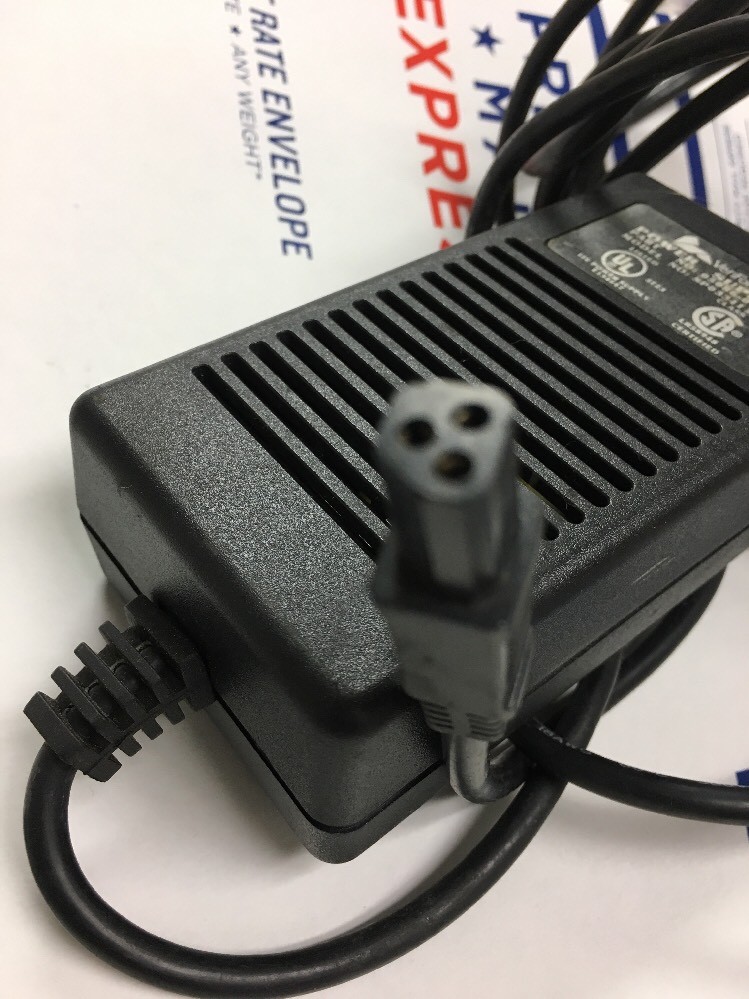 VeriFone AC Adapter , Power Supply 05086-01 , SP03311255 BLACK