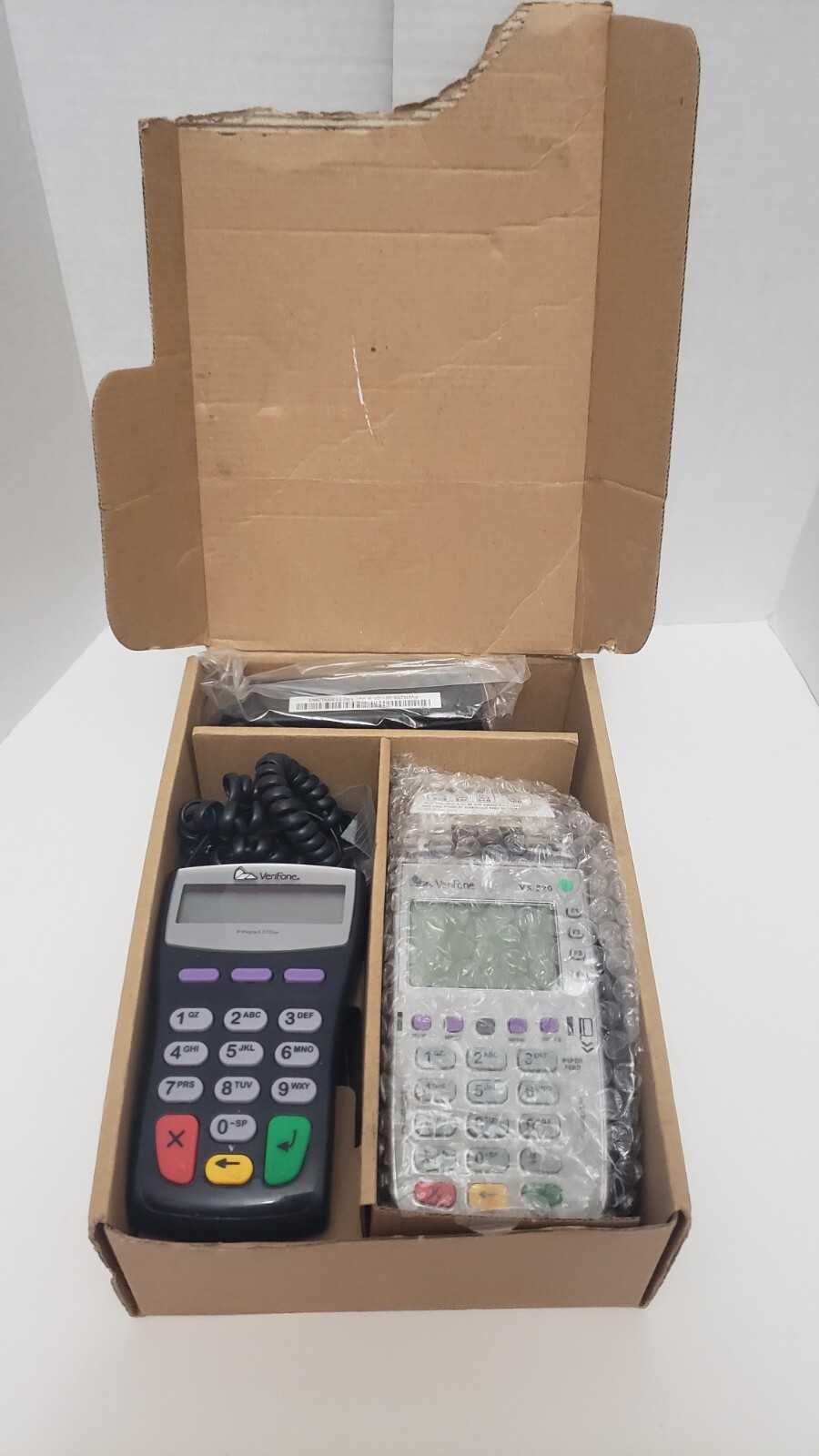 VeriFone Vx520 with 1000SE EMV Credit Card Machine M252-103-03-NAA-2