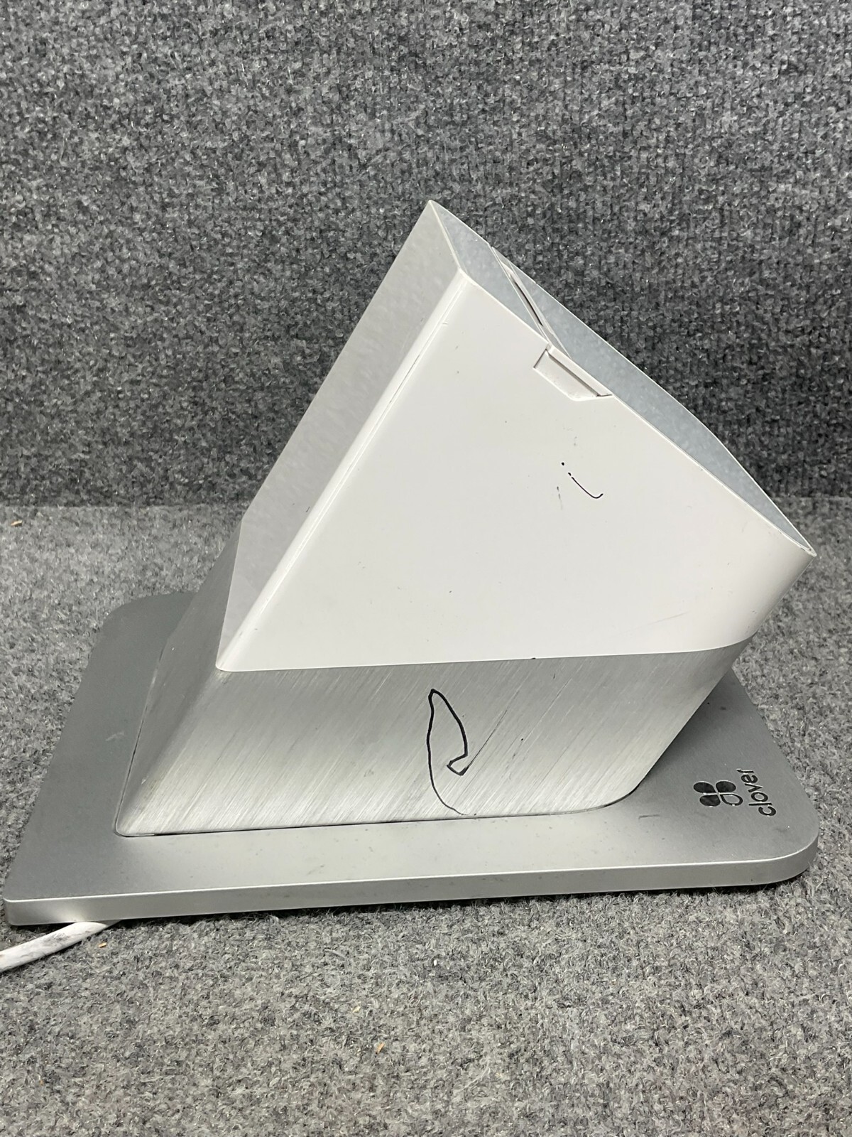 Clover C500 POS Station Monitor P500 Printer H500 Hub 24 Volt White