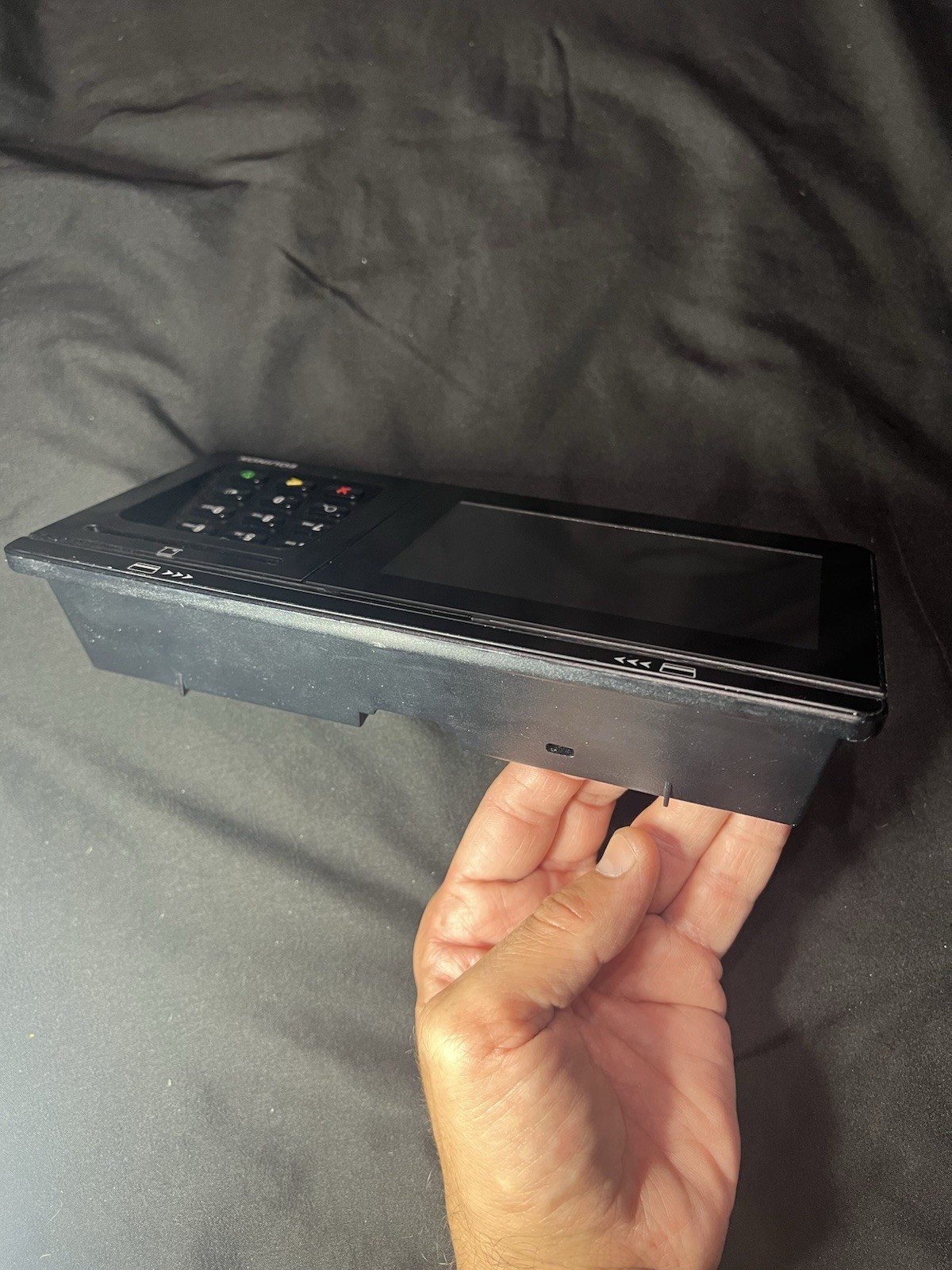 Equinox Luxe 8500i High Definition LCD Touchscreen Payment Terminal