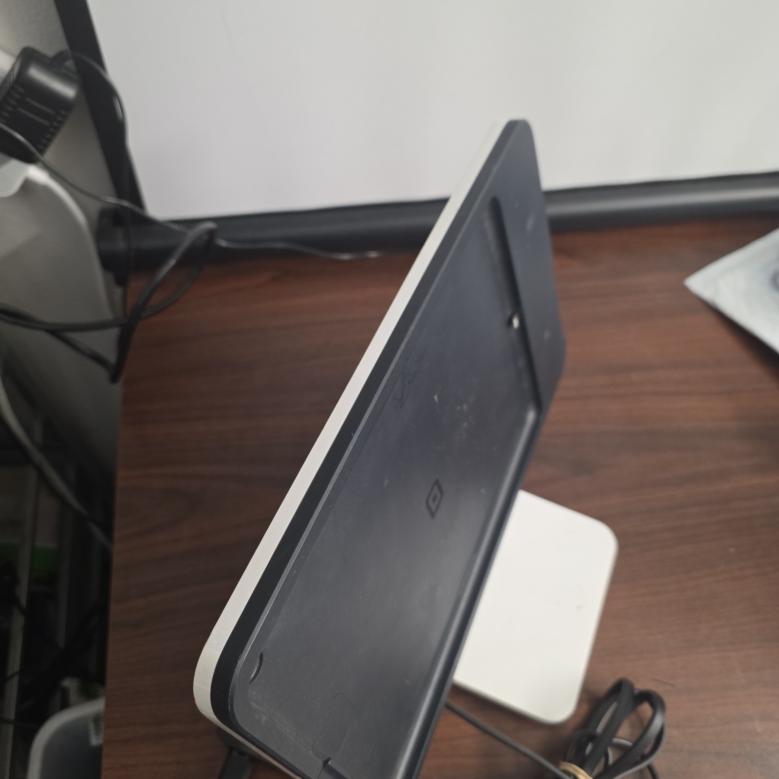 Square Ipad Holder for POS with Credit Card Built-in SPG1-01 Lightning Connect