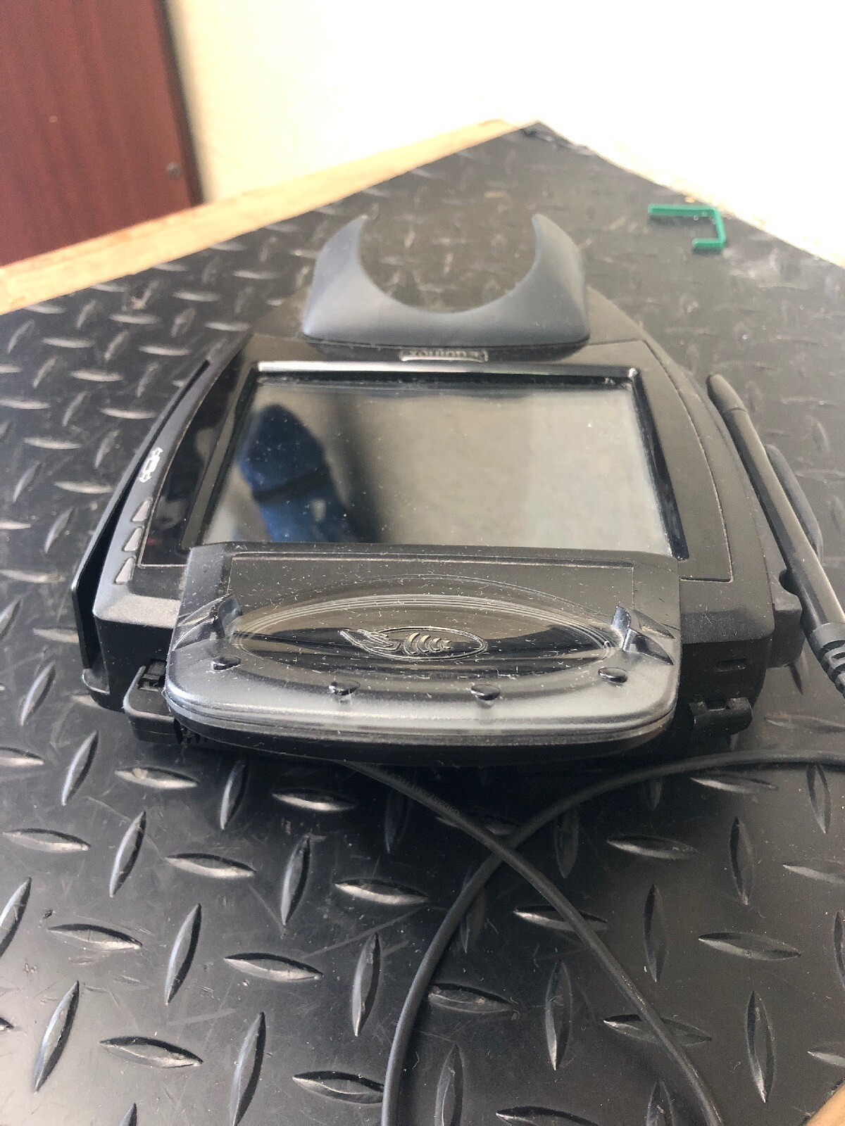 Equinox L5300 Credit Card Payment Terminal Contactless Swiped Black w/ Pen