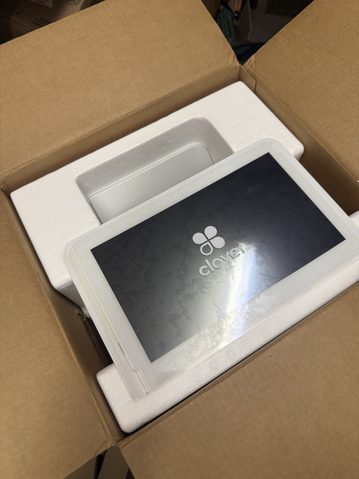 Clover Station 1.0 C100 W/Printer, Cash Drawer D100 & Xac Reader