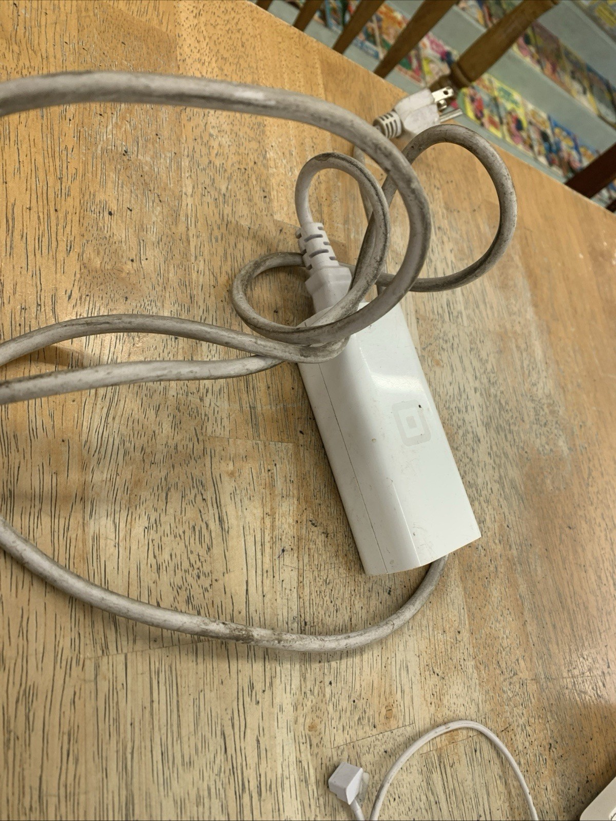 SQUARE STAND POS TERMINAL WITH ADAPTER CORD AND PLUG