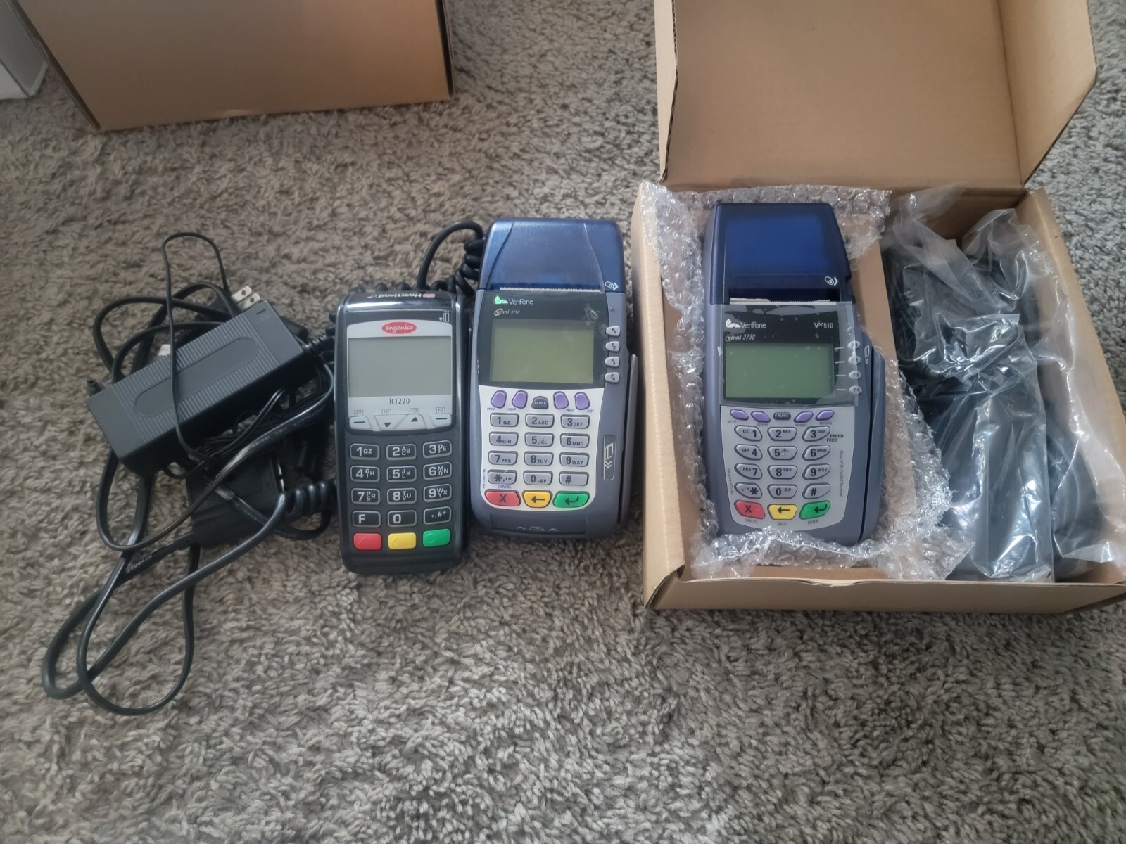LOT of 3 POS Credit Card Readers Ingenico ICT220, VeriFone Omni 3730 & Omni 3750