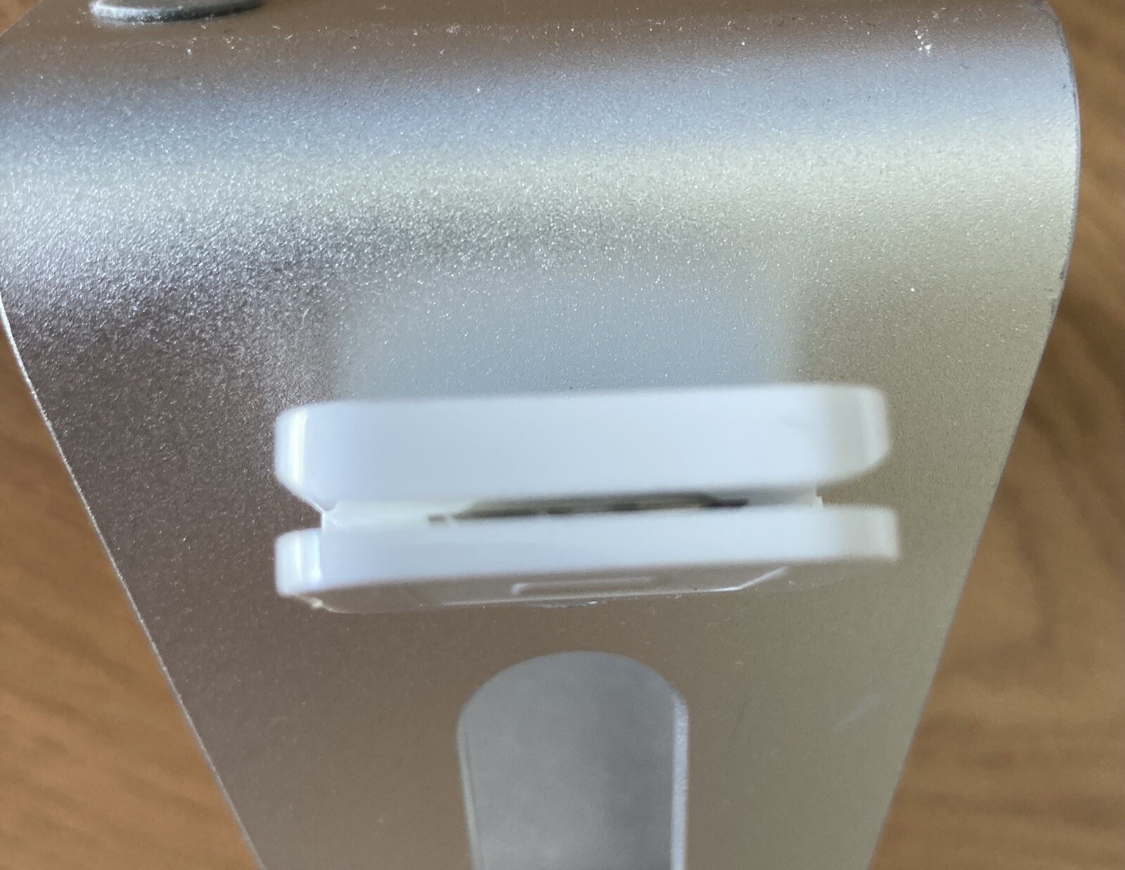 Square A-PKG-0223-04 Credit Debit Card Reader – White for Apple iPhone