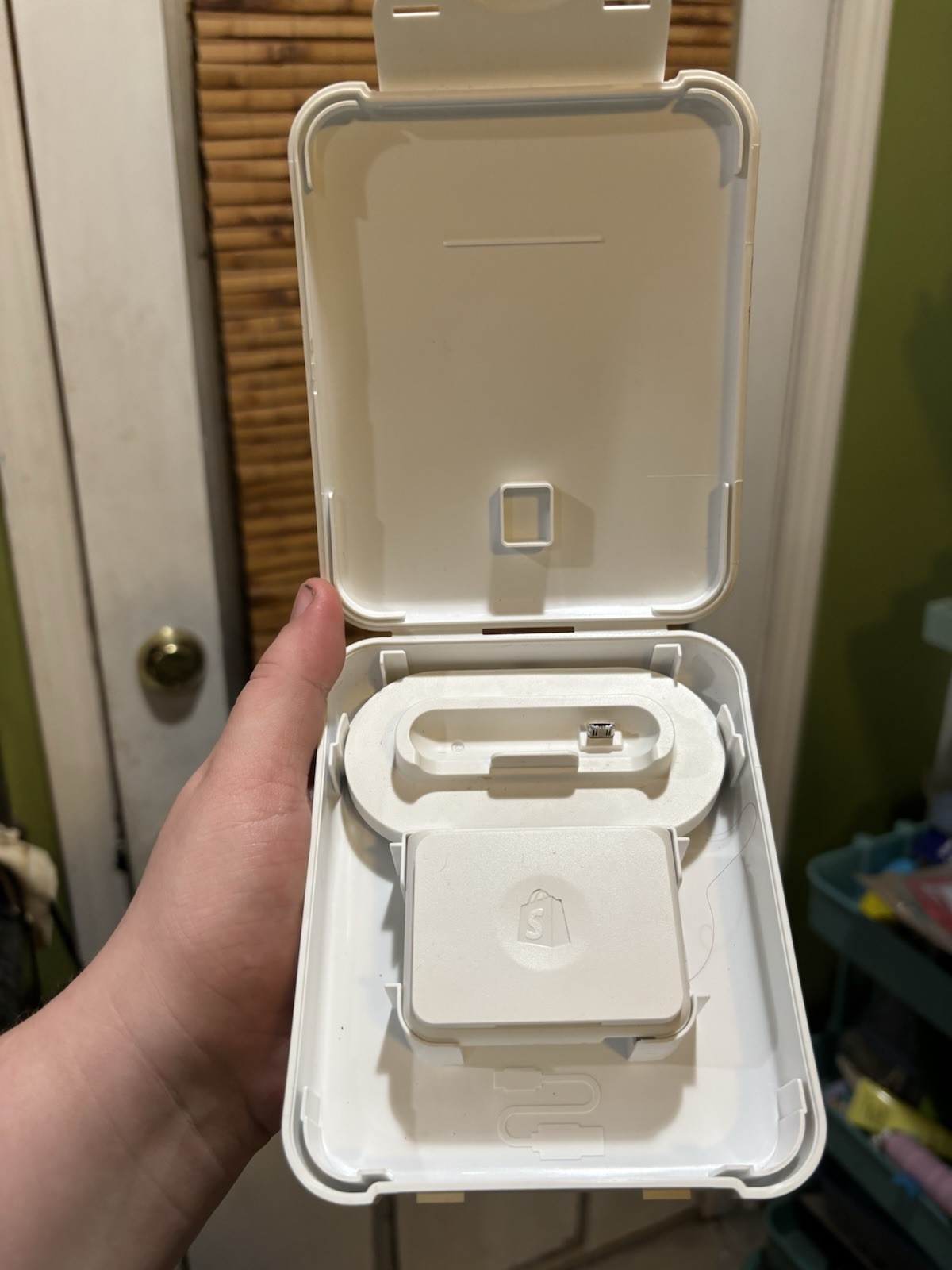 Shopify Credit Card Reader & Writer White Electronic Payment Processing Device