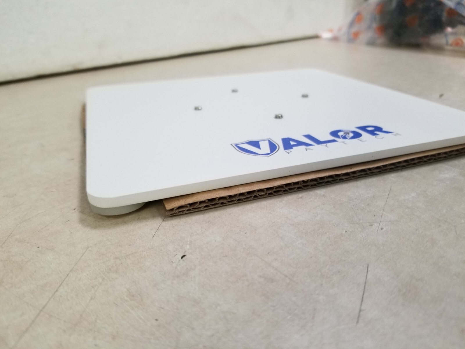 Valor Paytech VL100 Square Plate for Stand