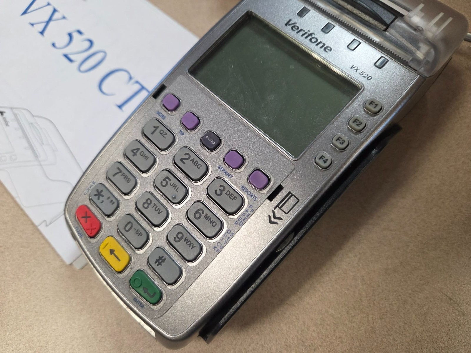 Verifone VX520 VX 520 Credit Card Machine Terminal Reader W Paper And Power