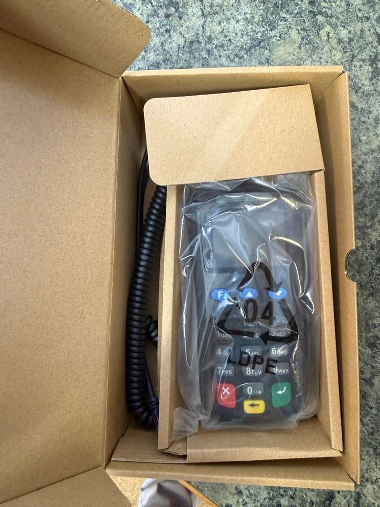 PAX SP30 Pin Pad Credit Card Terminal Reader NEW
