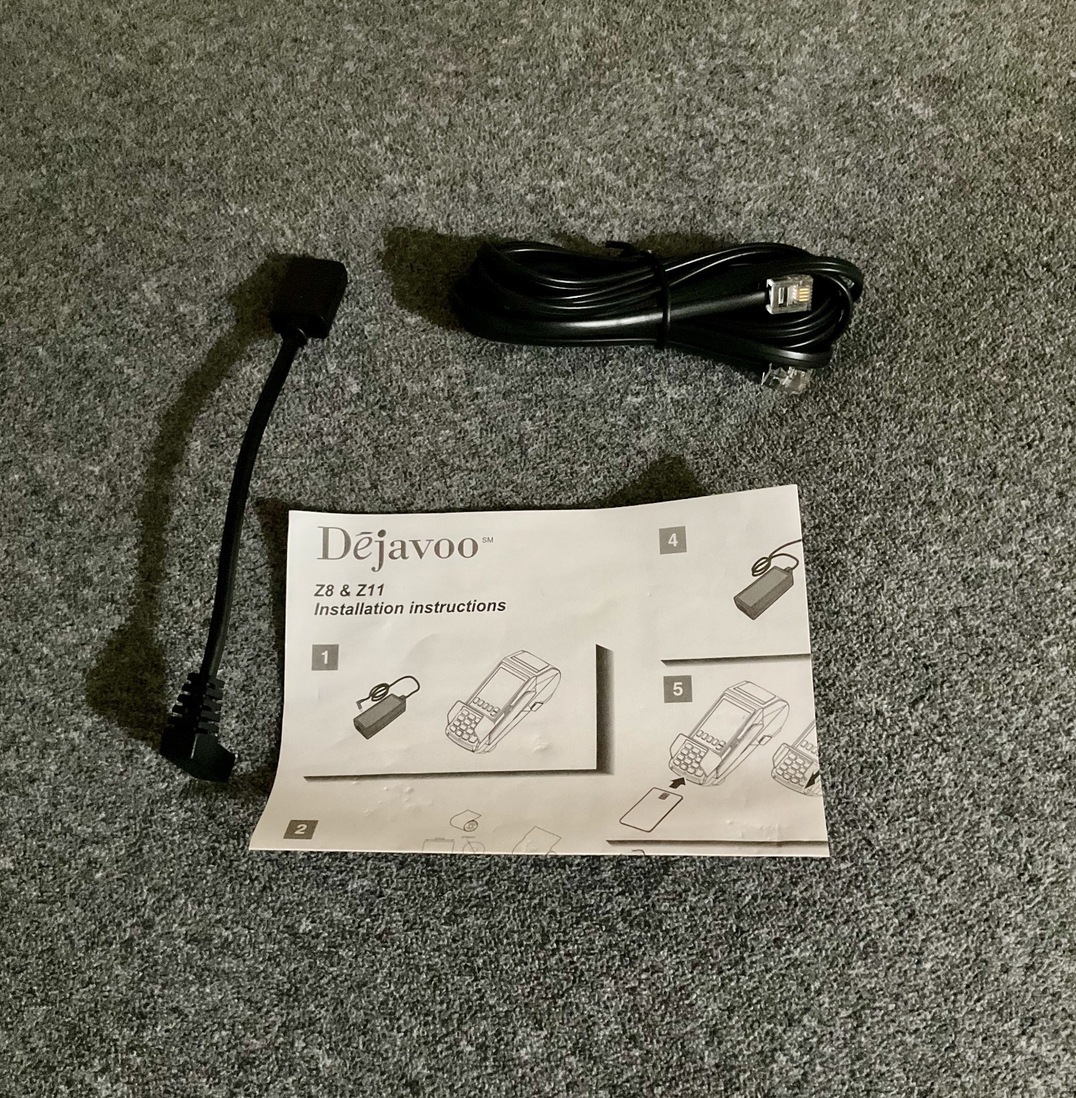 Dejavoo Z11 credit card machine + 30 paper rolls