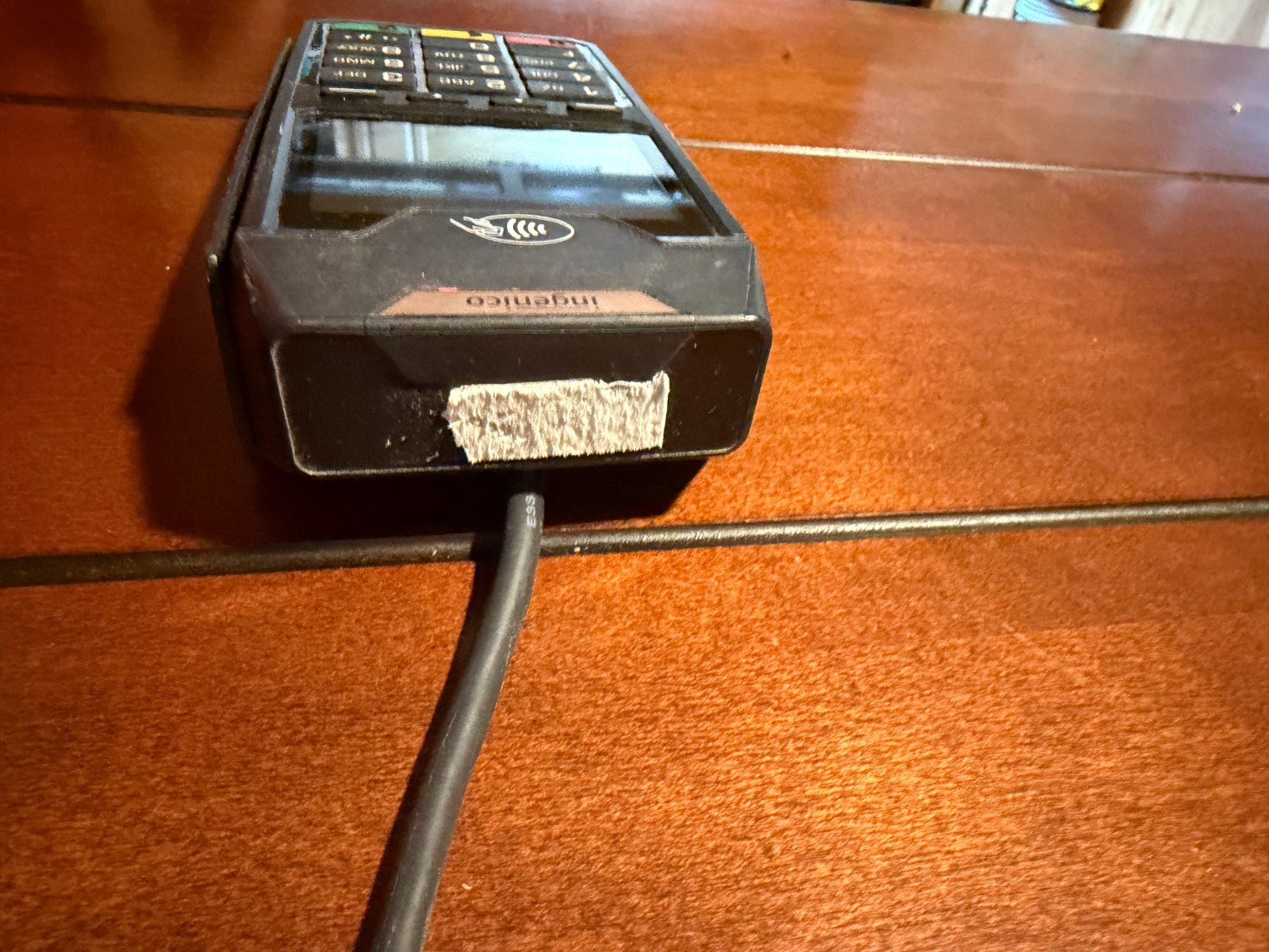 INGENICO LANE/3600 TRD70313356C POINT OF SALE TERMINAL WITH ACCESSORY CABLE