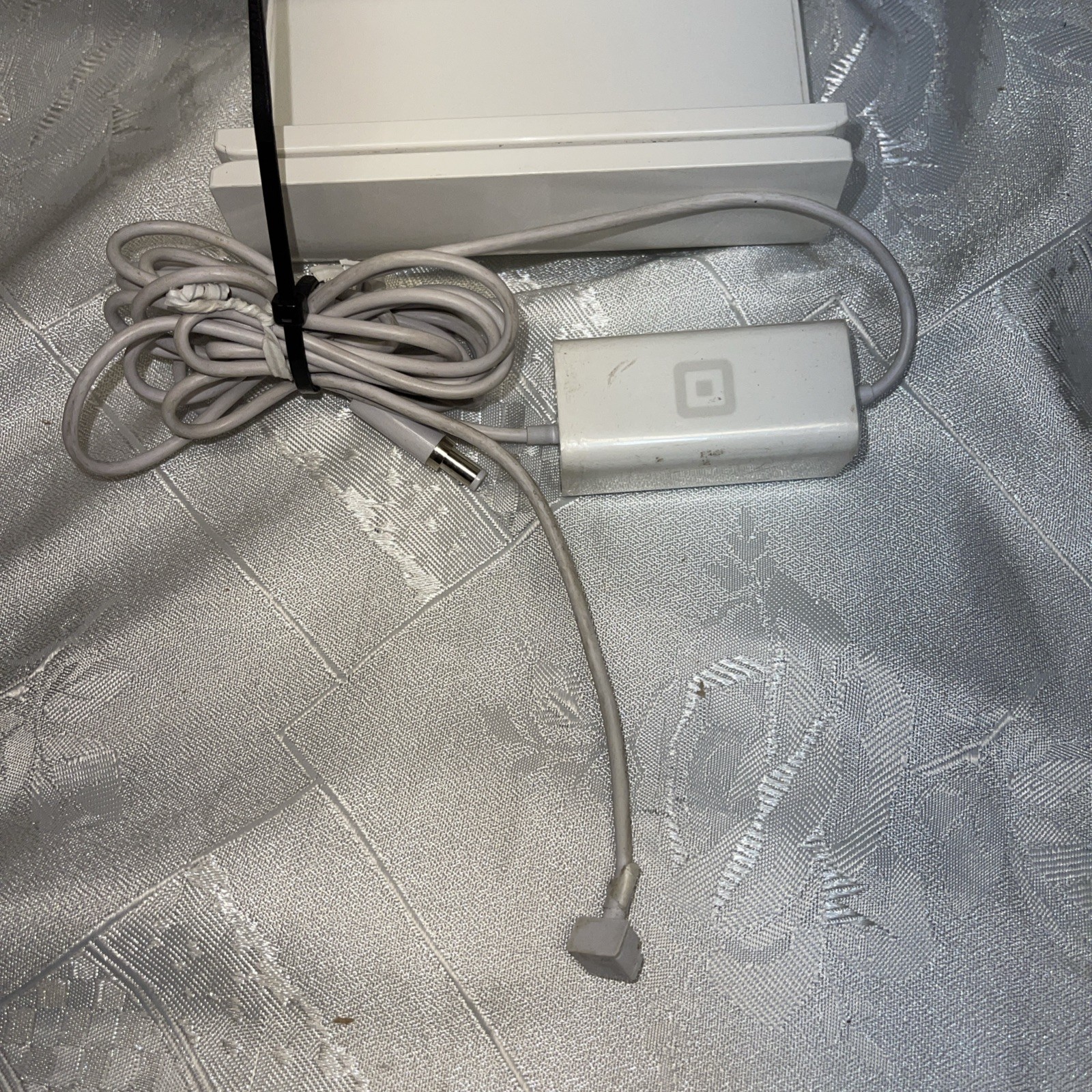 Square Stand for iPad – White Model #S025