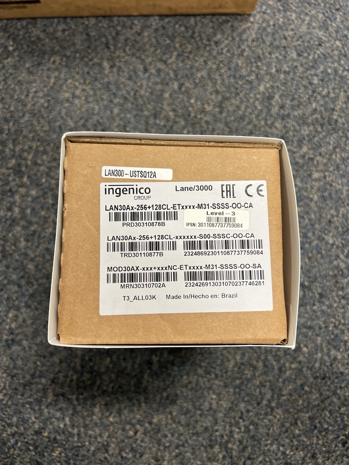 Ingenico Lane 3000 MRN30310702A Credit Card Reader New in Box!