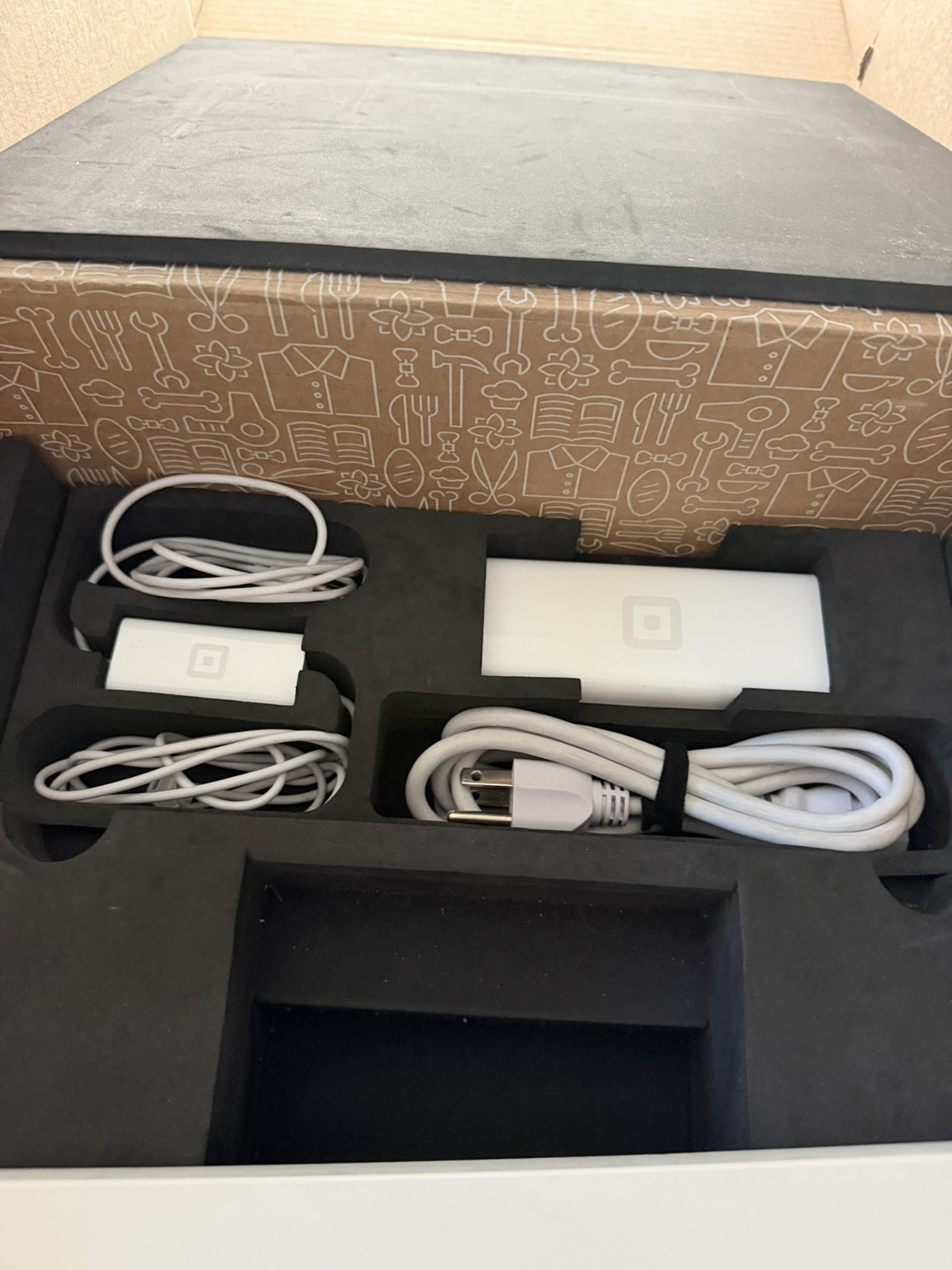 Square Stand POS Terminal Kit S089 for 9.7” iPad Complete w/ Original Box