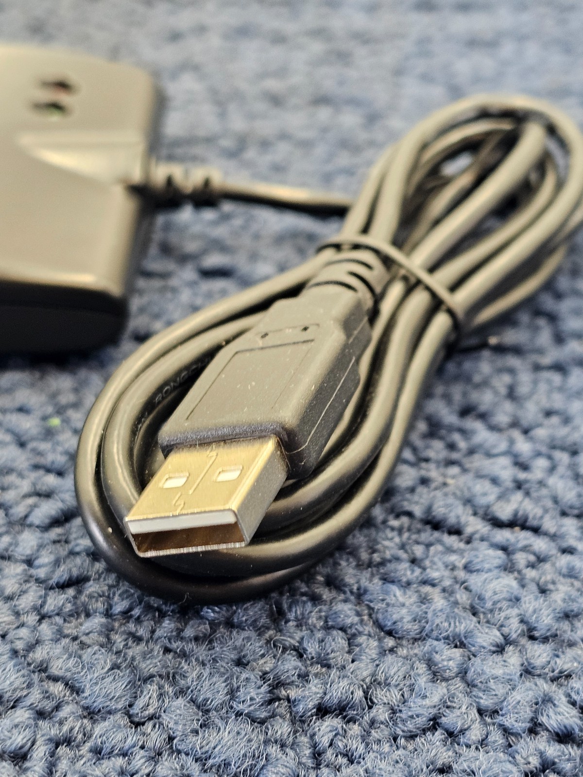 IOGEAR GSR202 USB Common Access Card Reader For Use With CAC Software – Black