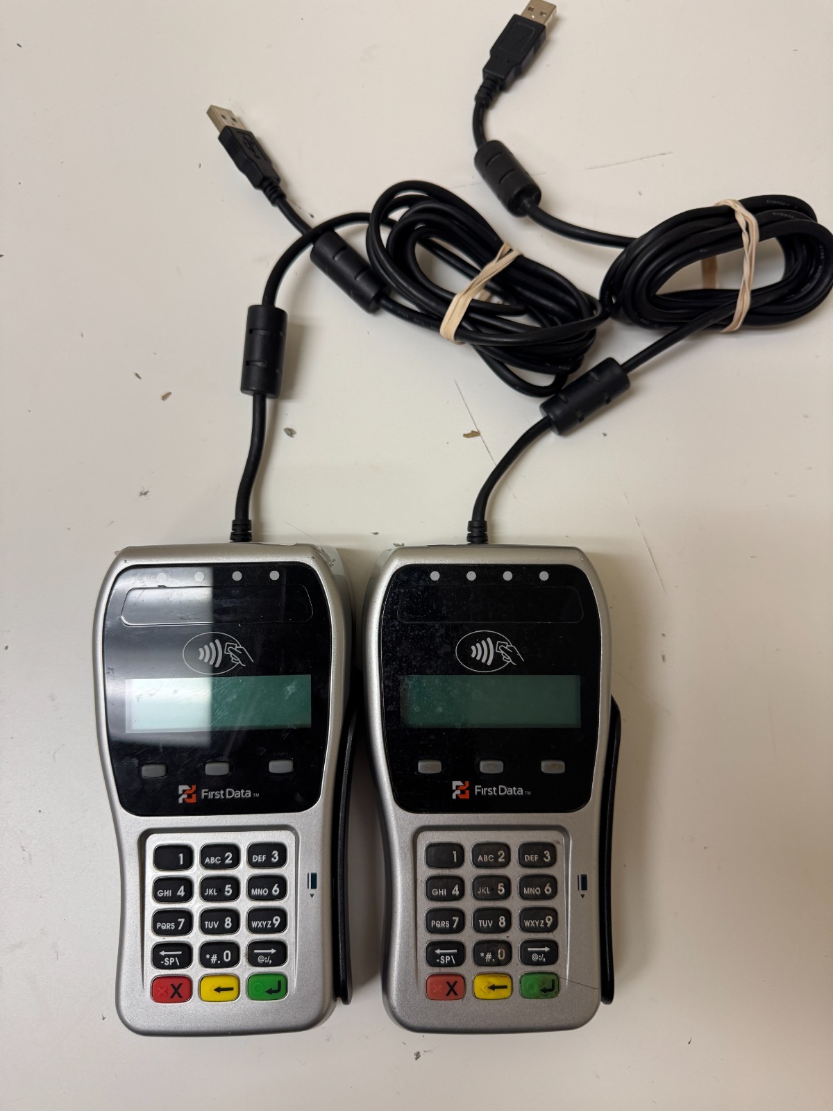 10x First Data FD35 EMV / Card Terminal PinPad – READ for Encryption Key – Used
