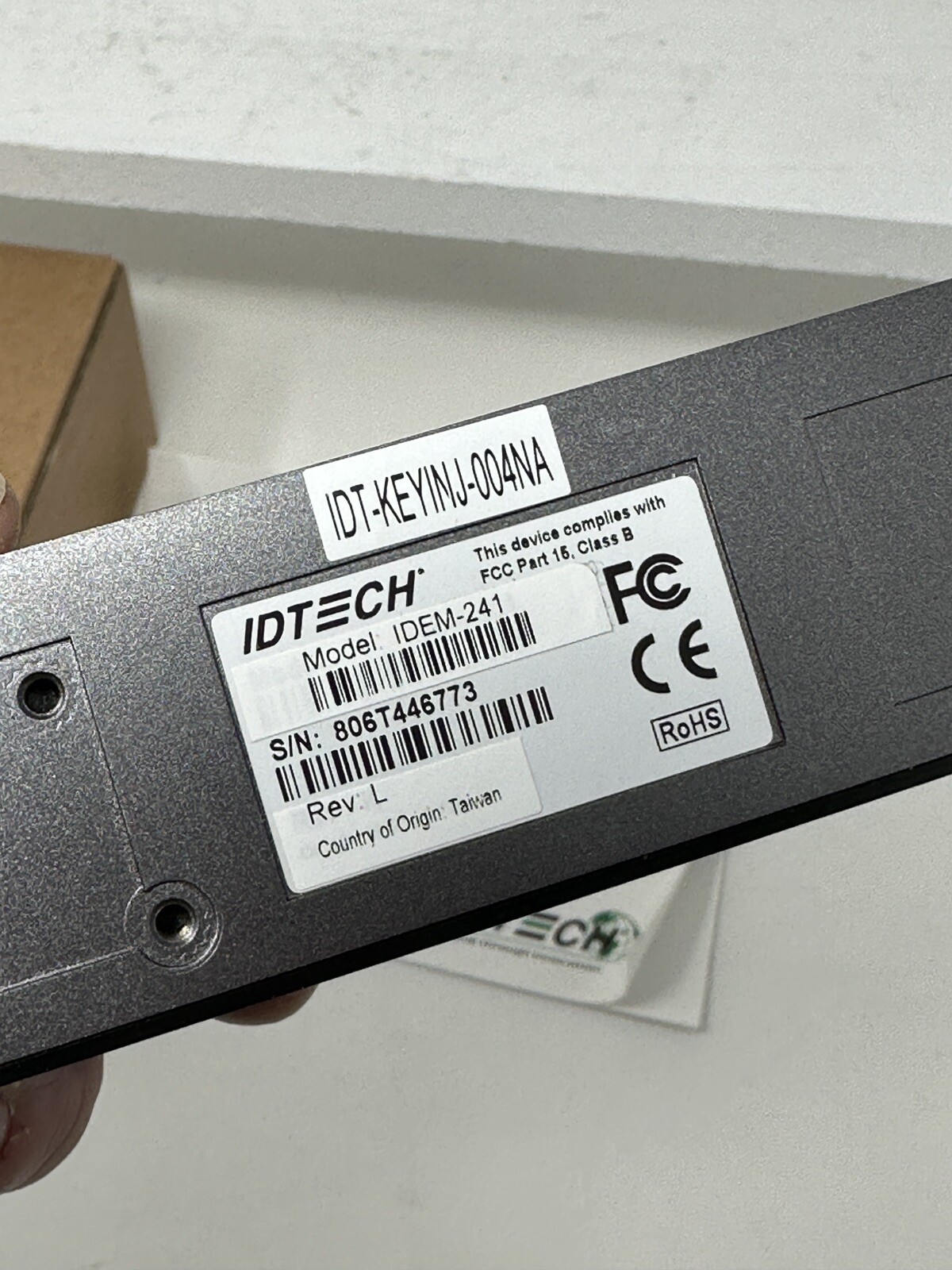 ID Tech Augusta USB HID MSR & EMV Magnetic Swipe Card Reader IDEM-241 Open Box