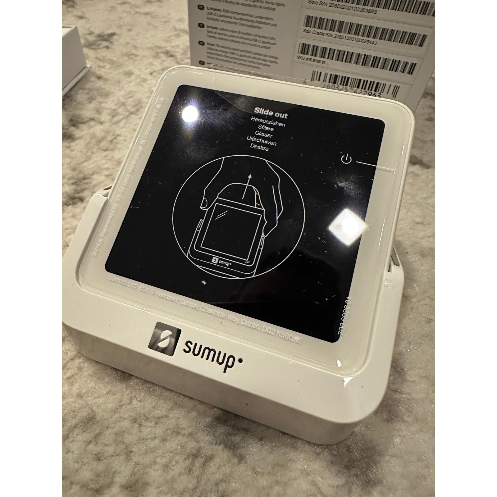SumUp Solo Smart Card Reader with Charging Cradle – Mobile POS Payment Terminal
