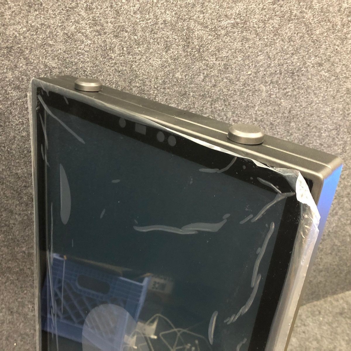 WIRED UP SOLUTIONS K86B Self-Service Kiosk 27″ F14 Qualcomm, 3GB 32GB SSD*