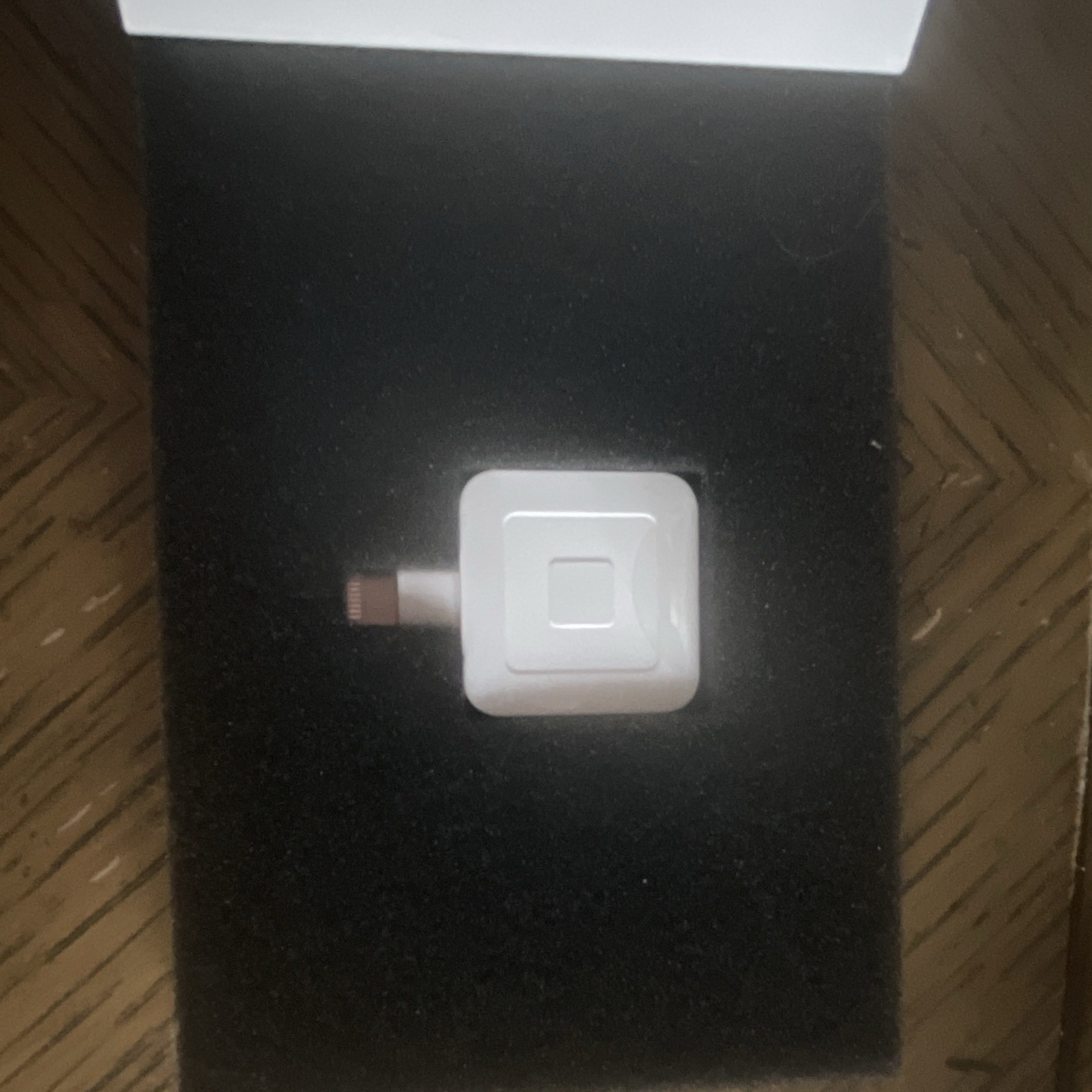Square Square Reader Credit Card Reader for Magnetic Stripe (Magstripe) Cards