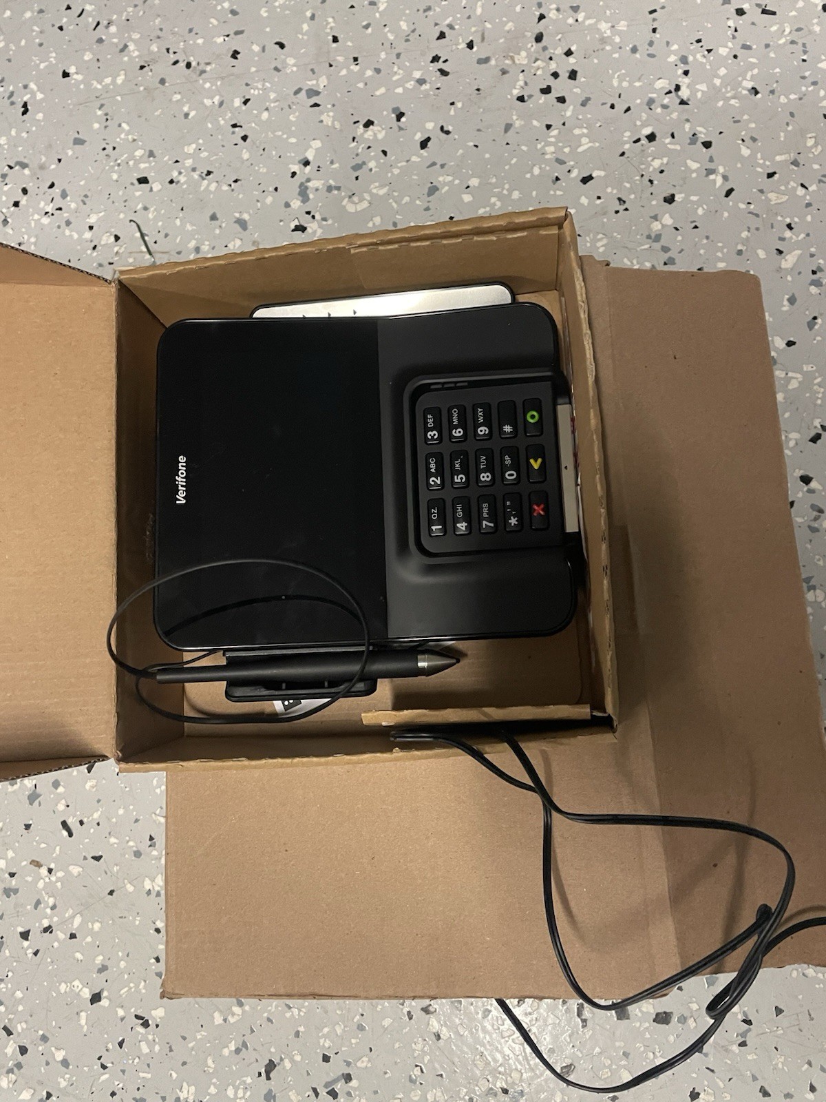 Verifone M400 Credit Card Terminal Wired with Stylus and Power Cable