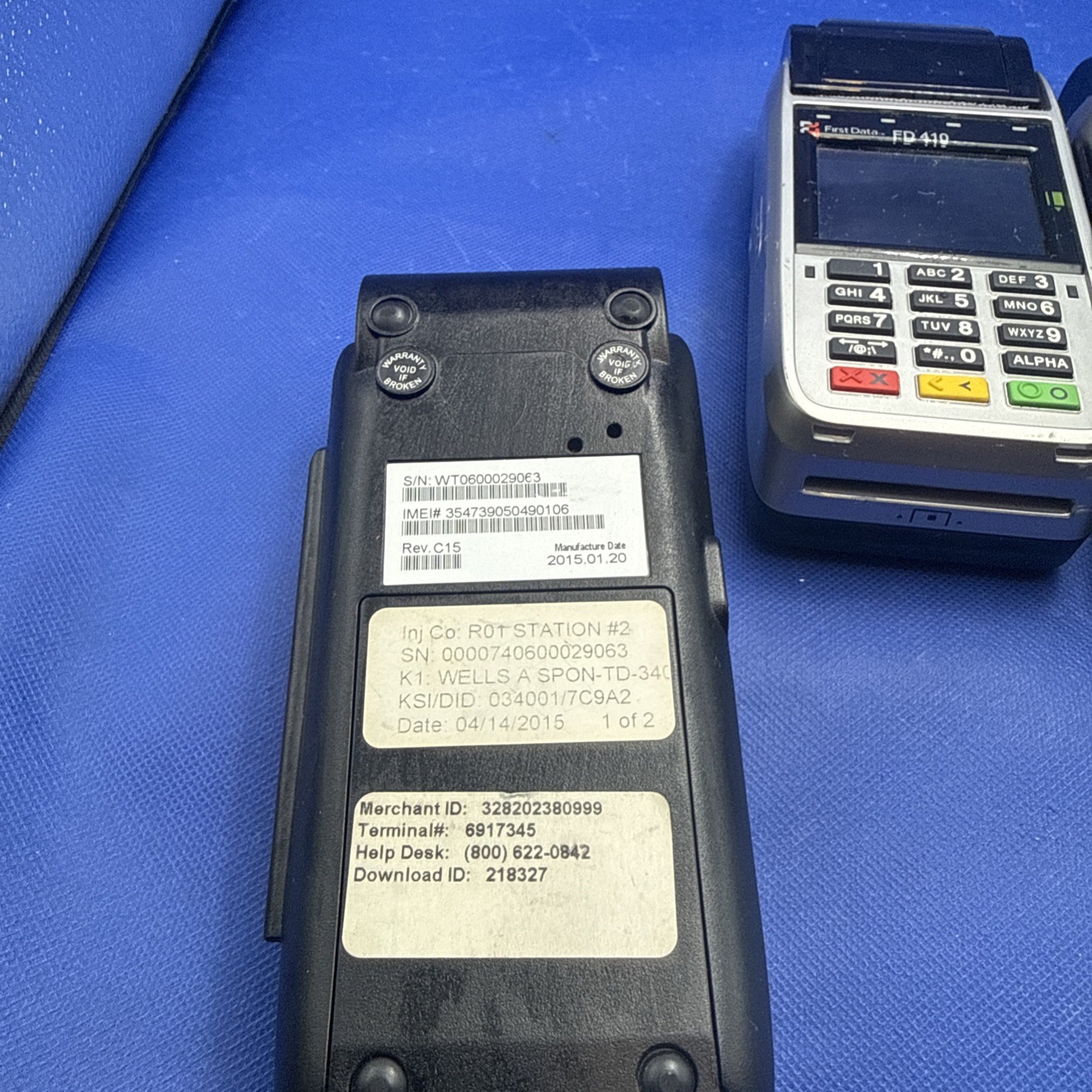 Lot Of 4 First Data FD-410 Credit Card Machine