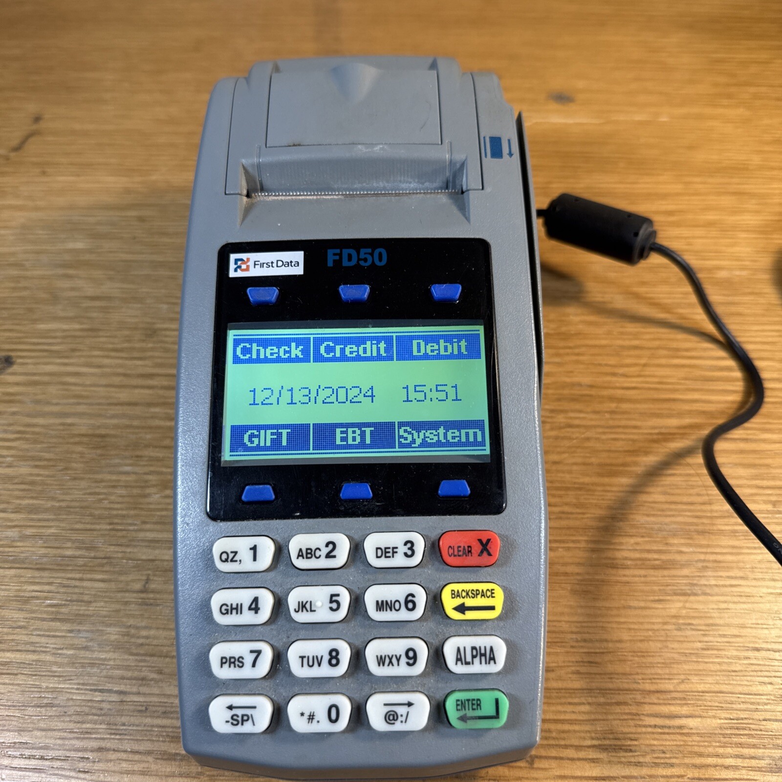First Data FD50 Credit Card Terminal With Power Cords – Excellent