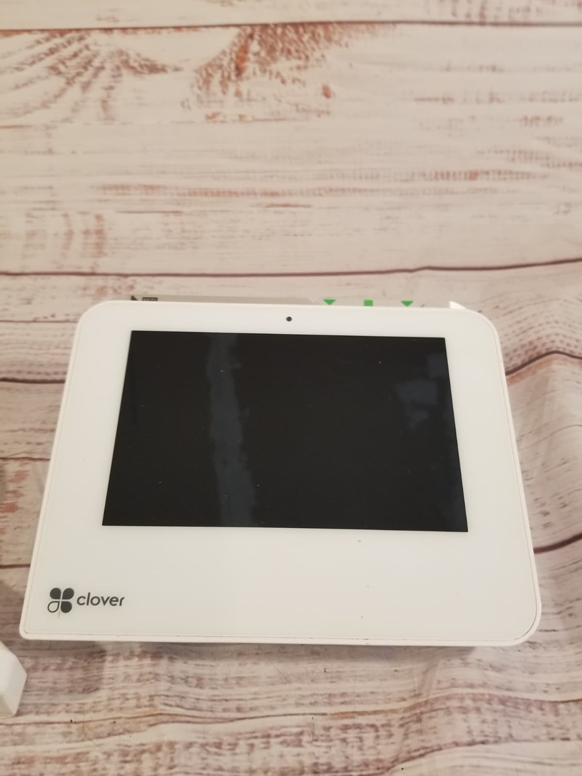 Clover C300 Portable 7″ Color Touchscreen Display Mini POS System Countertop