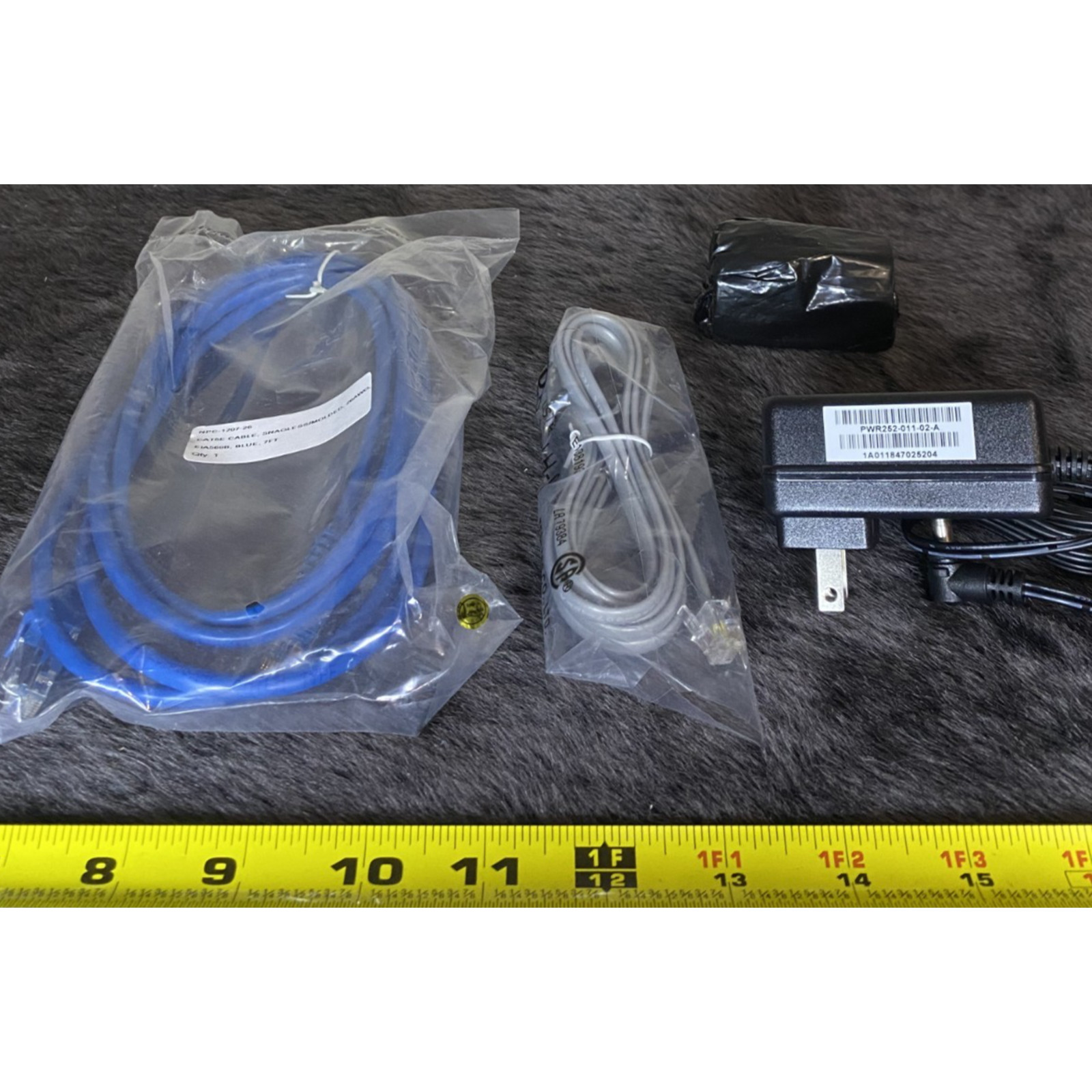 Verifone VX520 M252-653-AD-NAA-3 Credit Card Machine