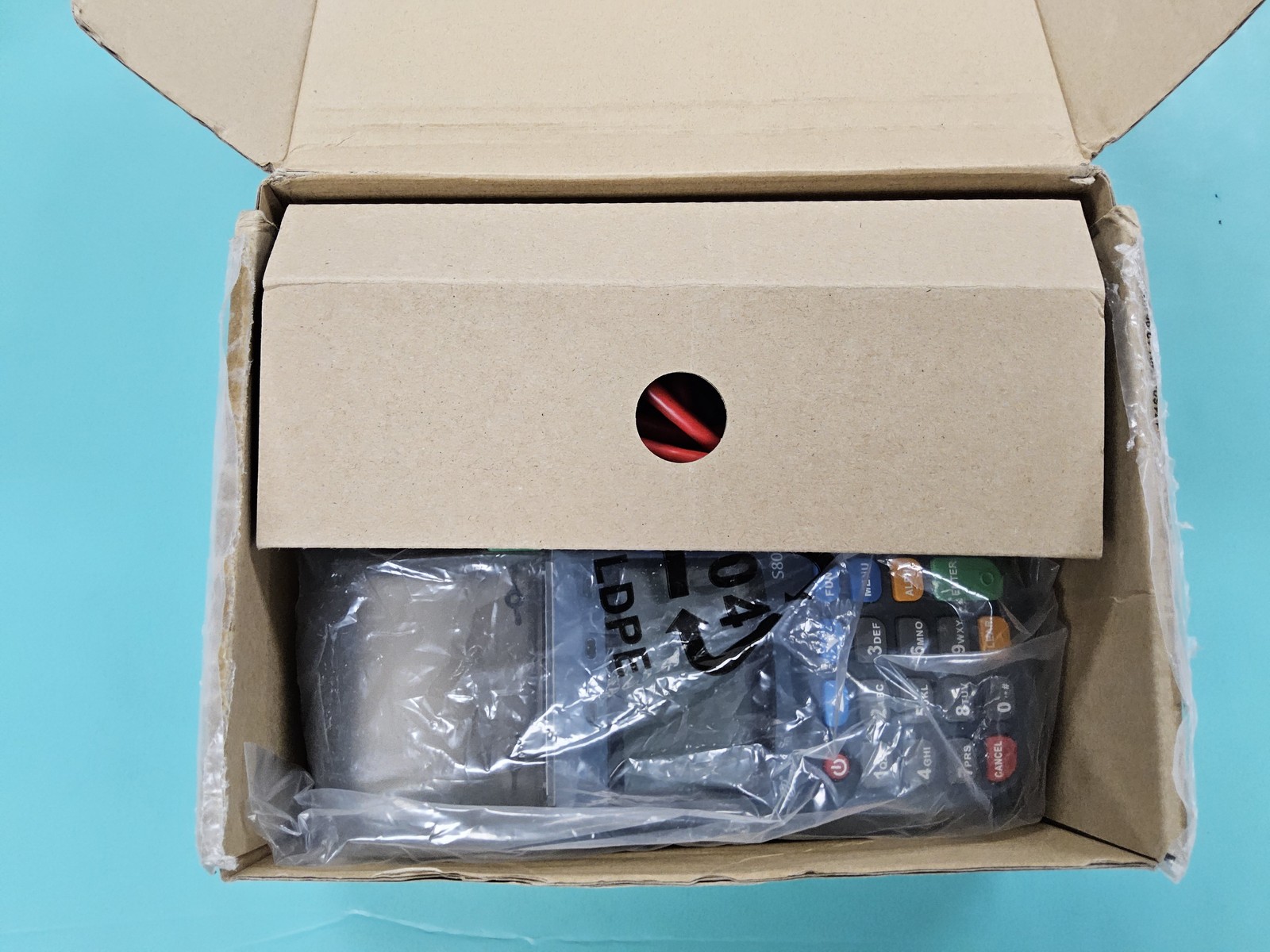 2016 Credit CARD READER S80 Model ~ PAX Brand ~ UNTESTED w/cords & box Processor
