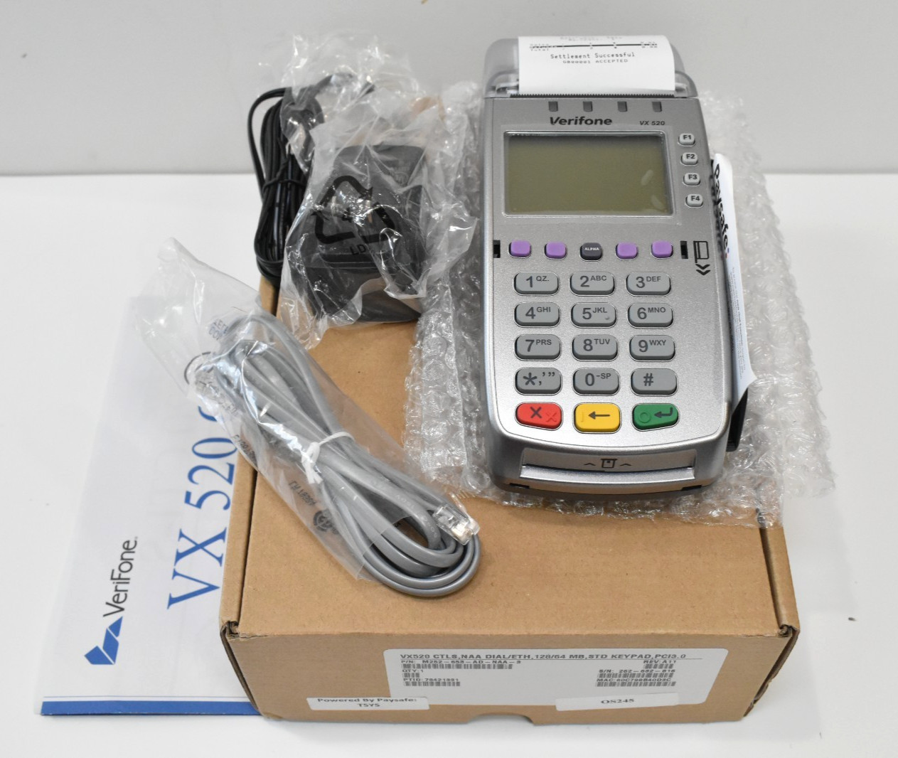 New VeriFone VX520 Credit Card Machine Terminal M252-653-03-NAA-3 Dial ETH/CTLS