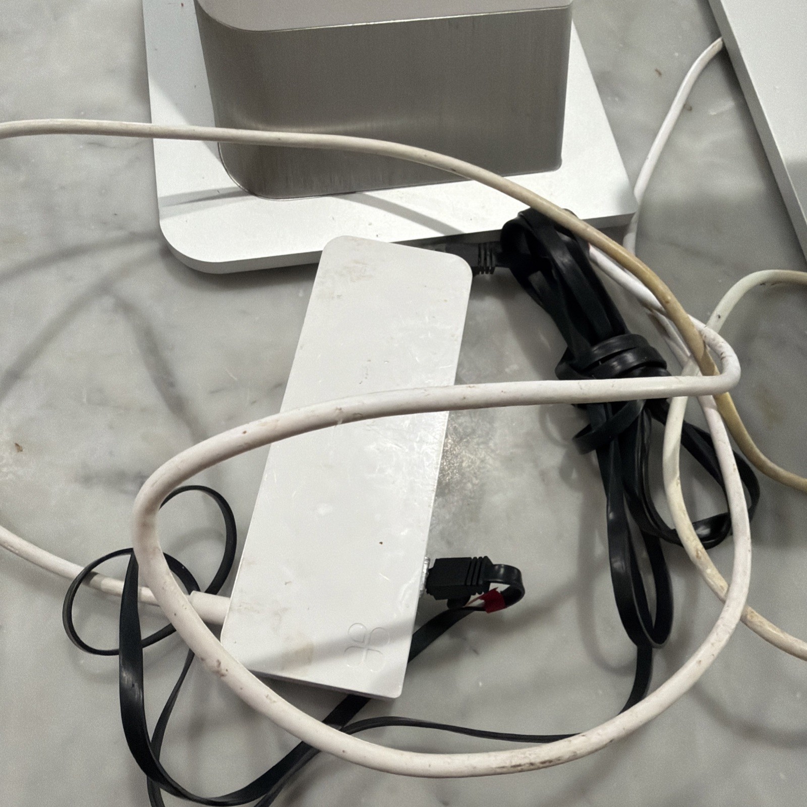 Clover Station C100 POS 1.0 System with Printer P100 and cables