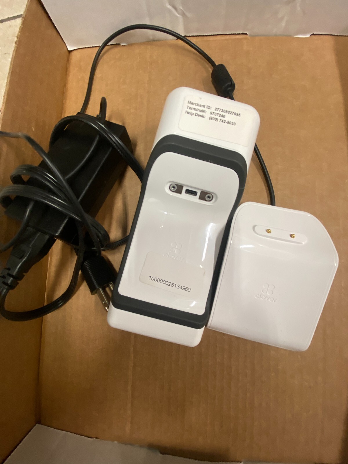 Clover Flex LTE C401U Wireless Credit Card Processor POS Machine, K400 Unit IRG