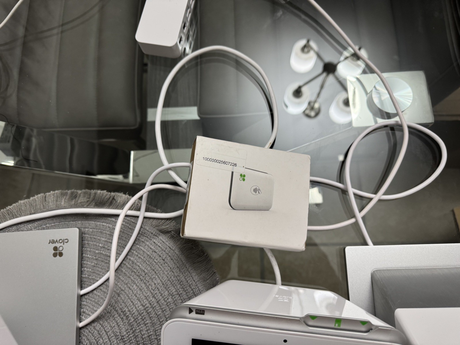Clover Station Pro (Newest Version) White model set w/ till NEW 