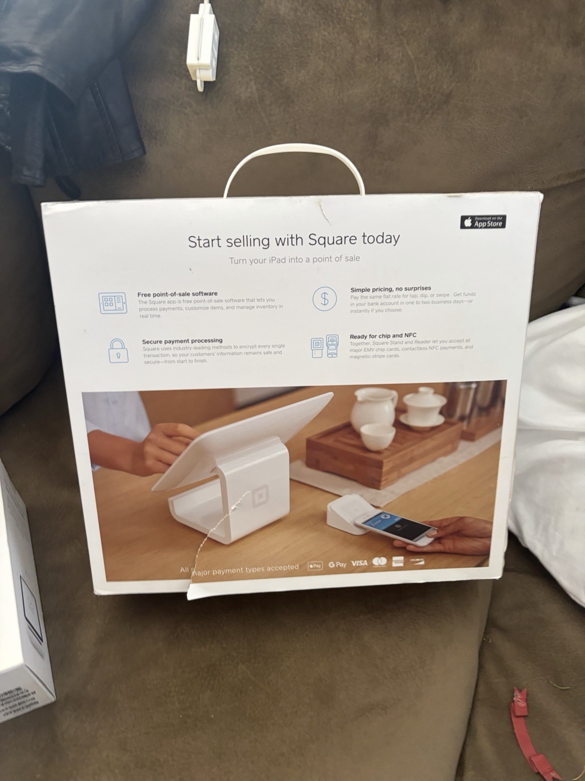 Square Stand for iPad (1st Gen)Contactless & Chip Reader A-SKU-0273-08 Lightning