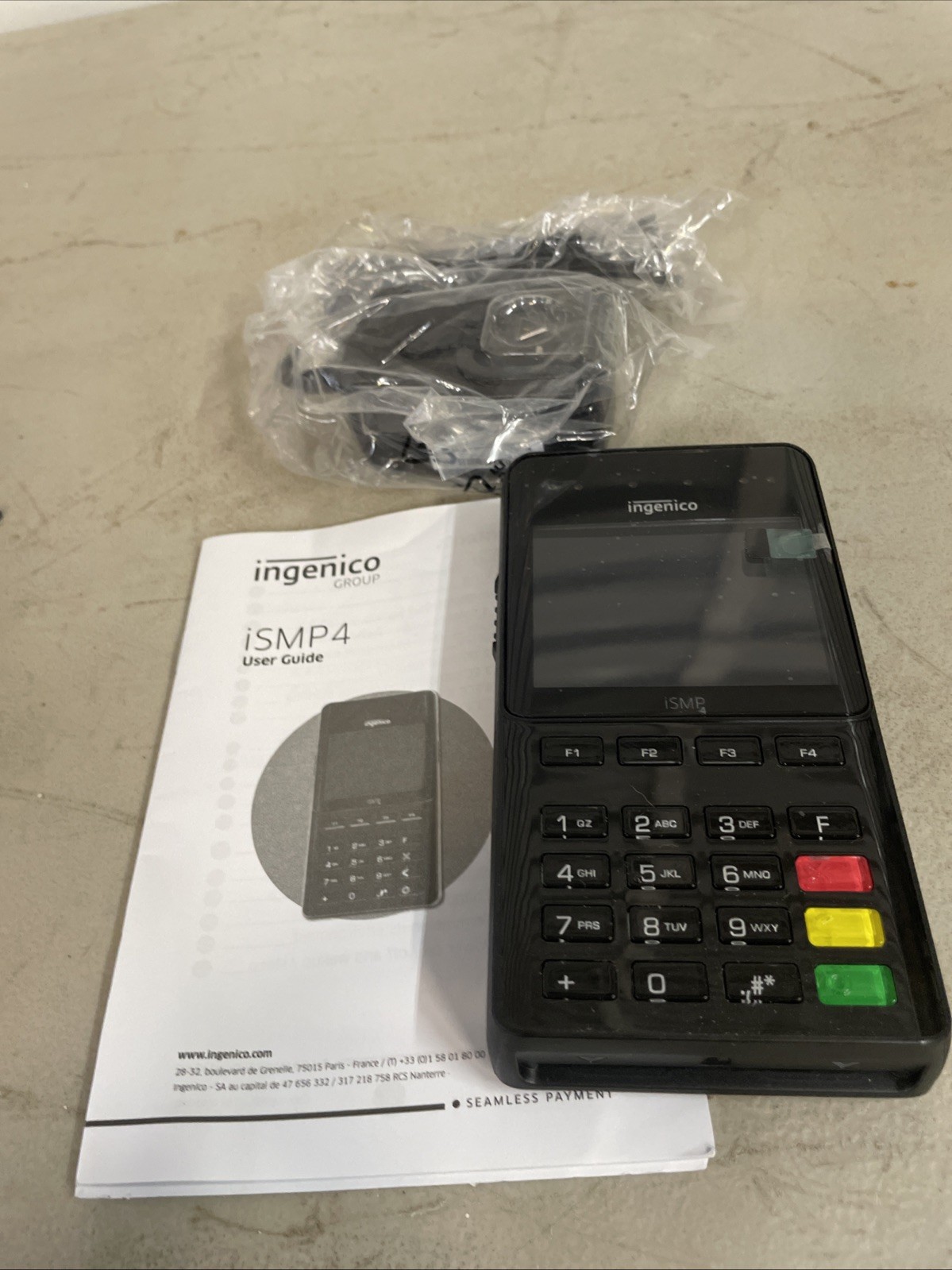 Ingenico iSMP4 Bluetooth Credit Card Terminal Reader