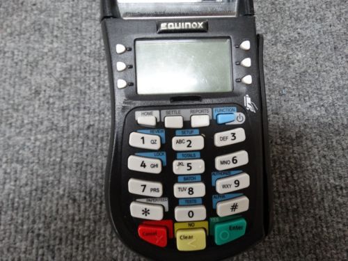 Hypercom Optimum M4230 WIRELESS SMART CARD CHIP SLOT