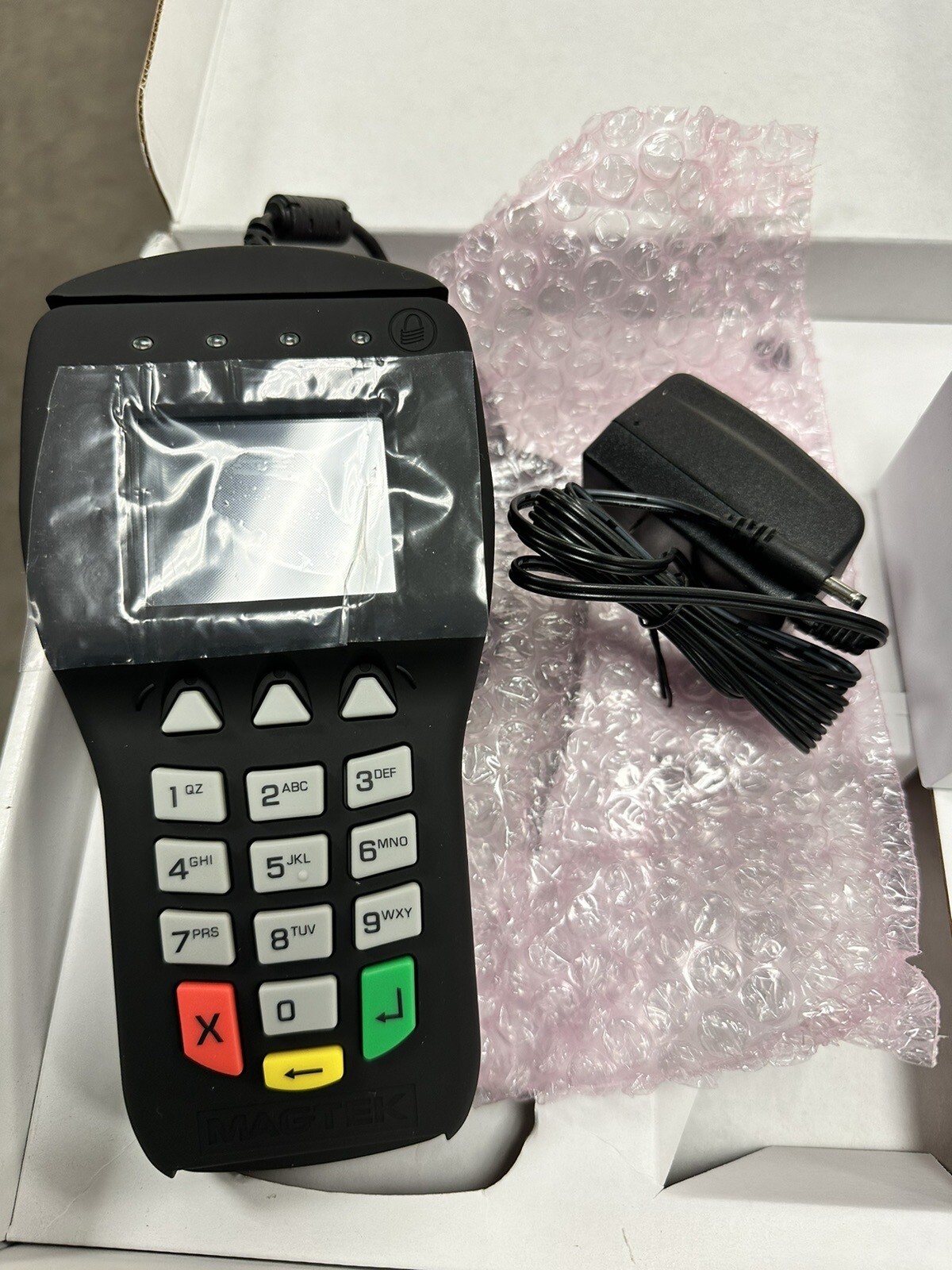 Magtek DynaPro Handheld Terminal Pin Entry Device Model 30056013 New Open Box