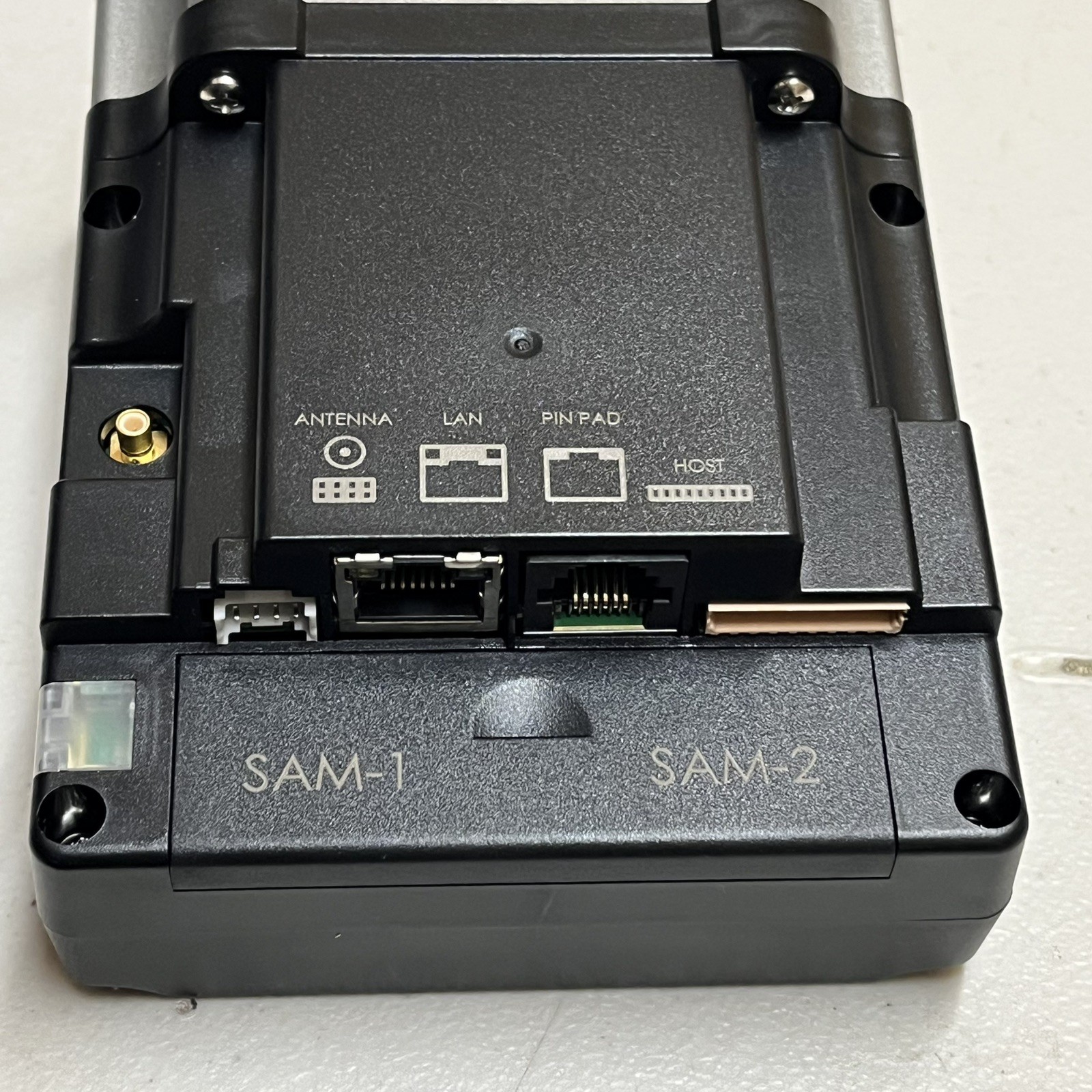 ID TECH VivoPay VP5300 Credit Card Reader Terminal – SPTP2-988-33-2C-0C