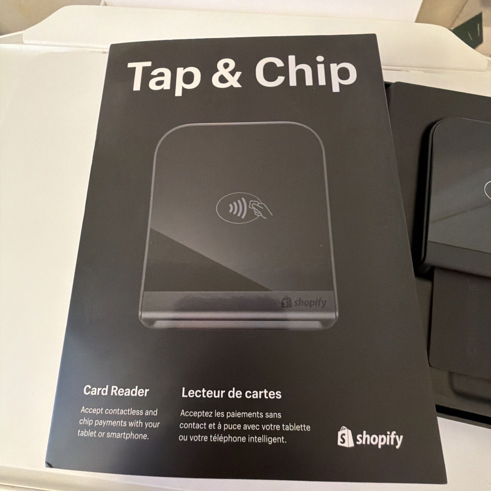 Shopify Wireless Tap & Chip Credit Card Reader Model S1801B