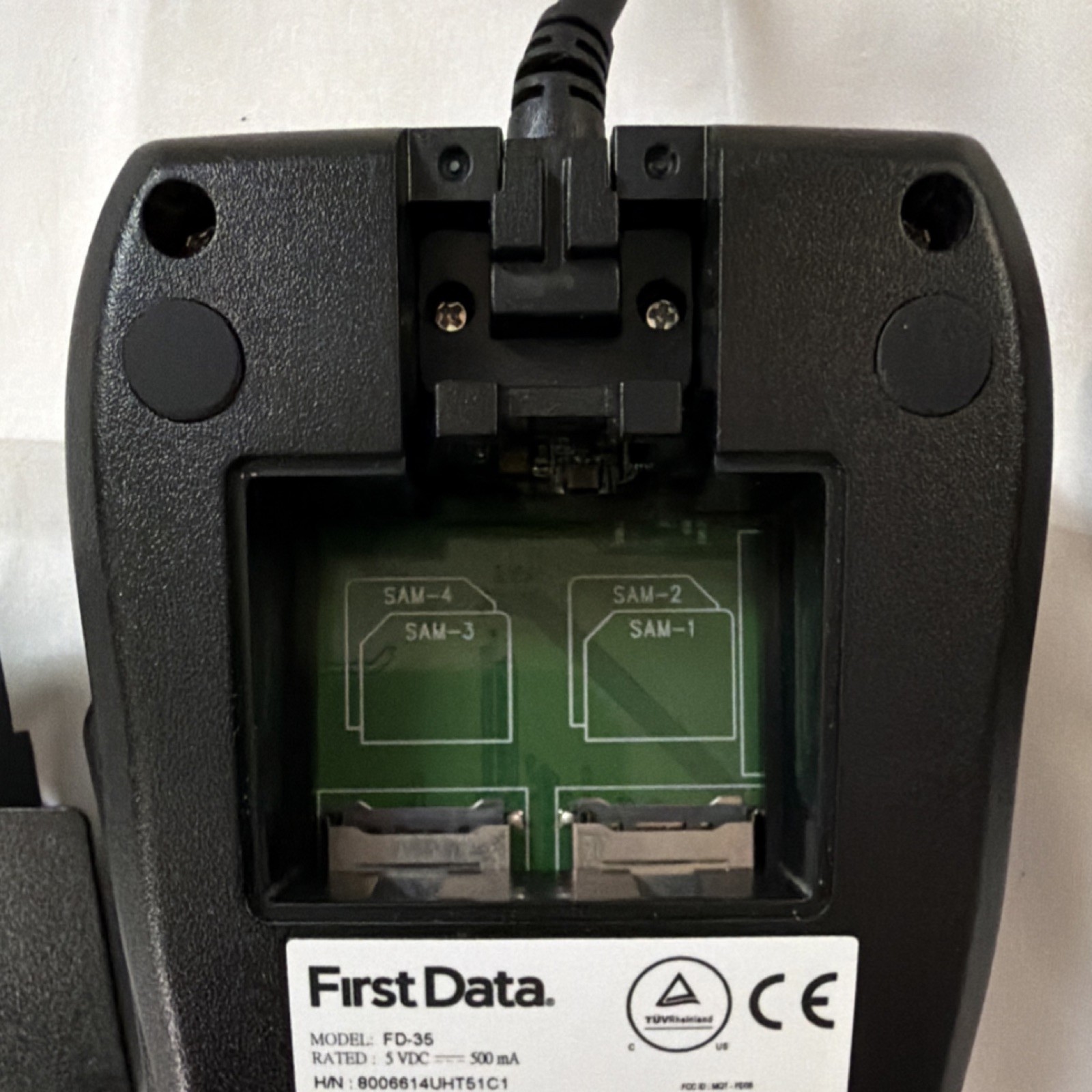 First Data FD-35 Wired Credit Card Terminal/Reader POS w/ USB Cable