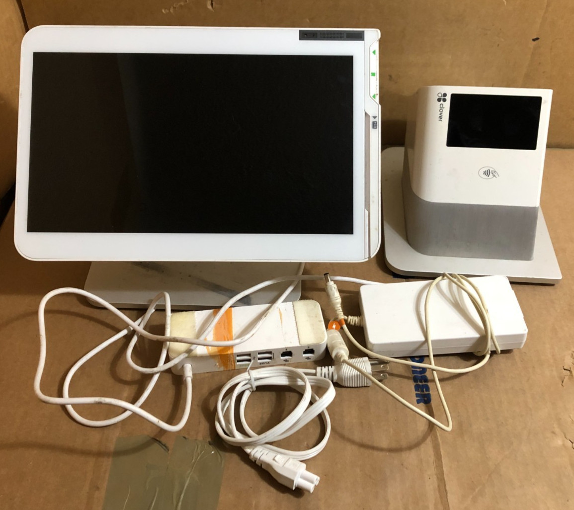 Clover Station Display C500, Printer P550, Hub H500 & Power Adaptor **