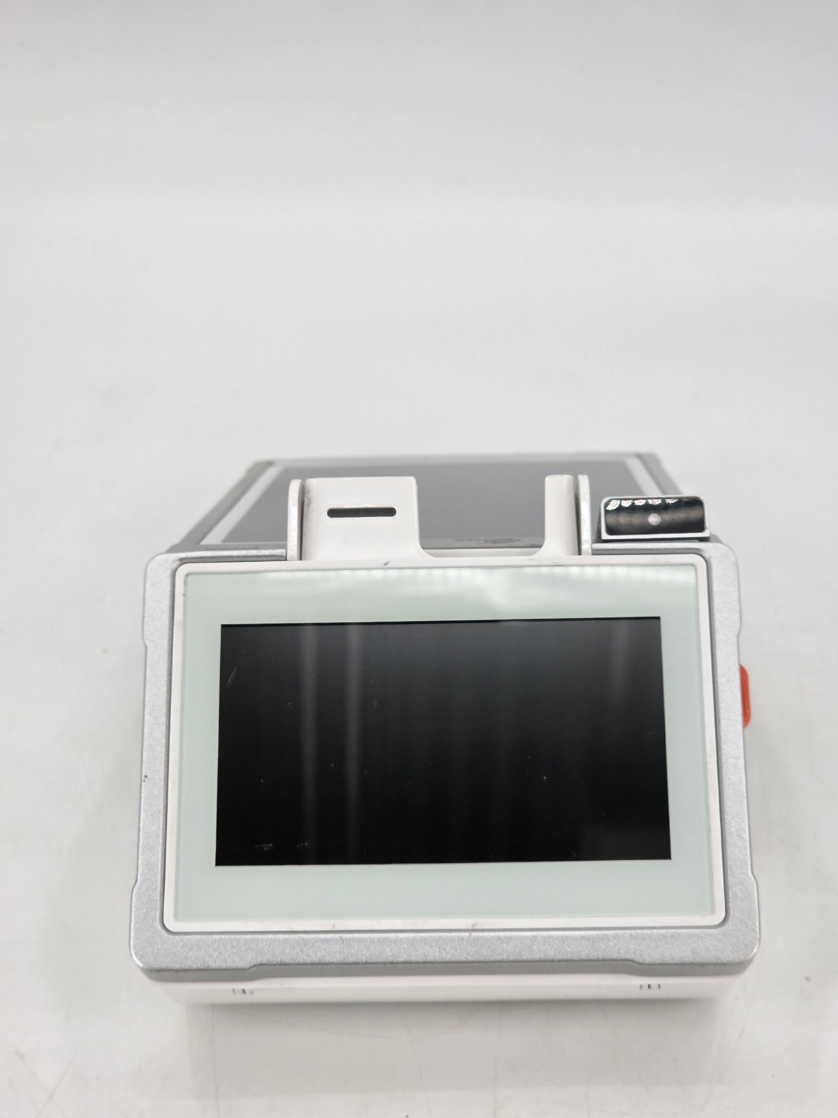 PAX E600 8″ All-In-One Android Terminal E600-A1100-0341-502-EA ~ Factory Reset