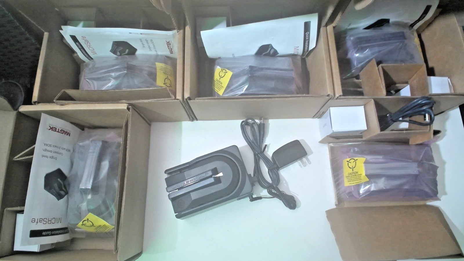 MAGTEK MICR MICRSafe HID/KB SINGLE FEED MICR W/ 3 TRACK SCRA